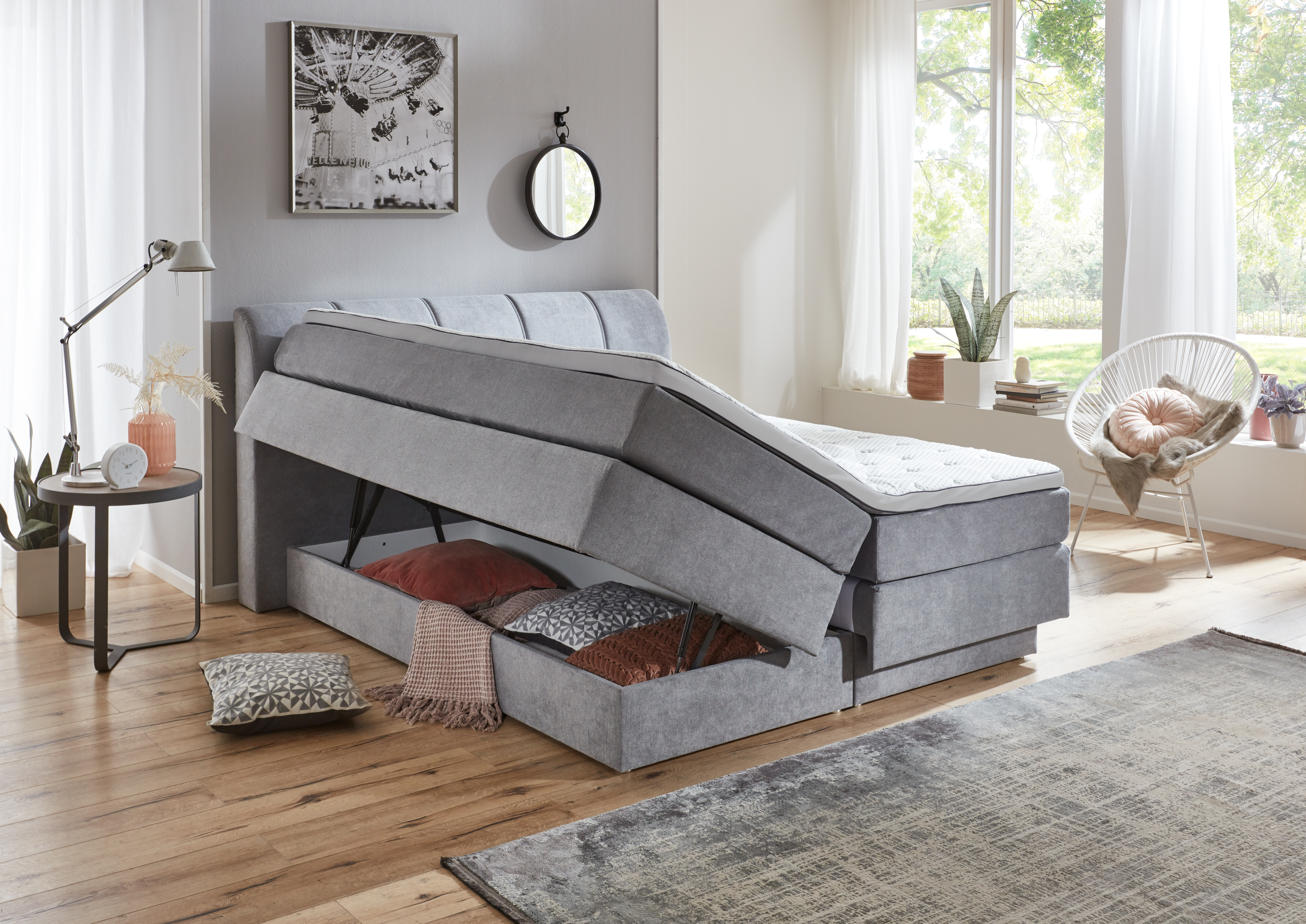 SUN GARDEN OTTAWA box spring bed