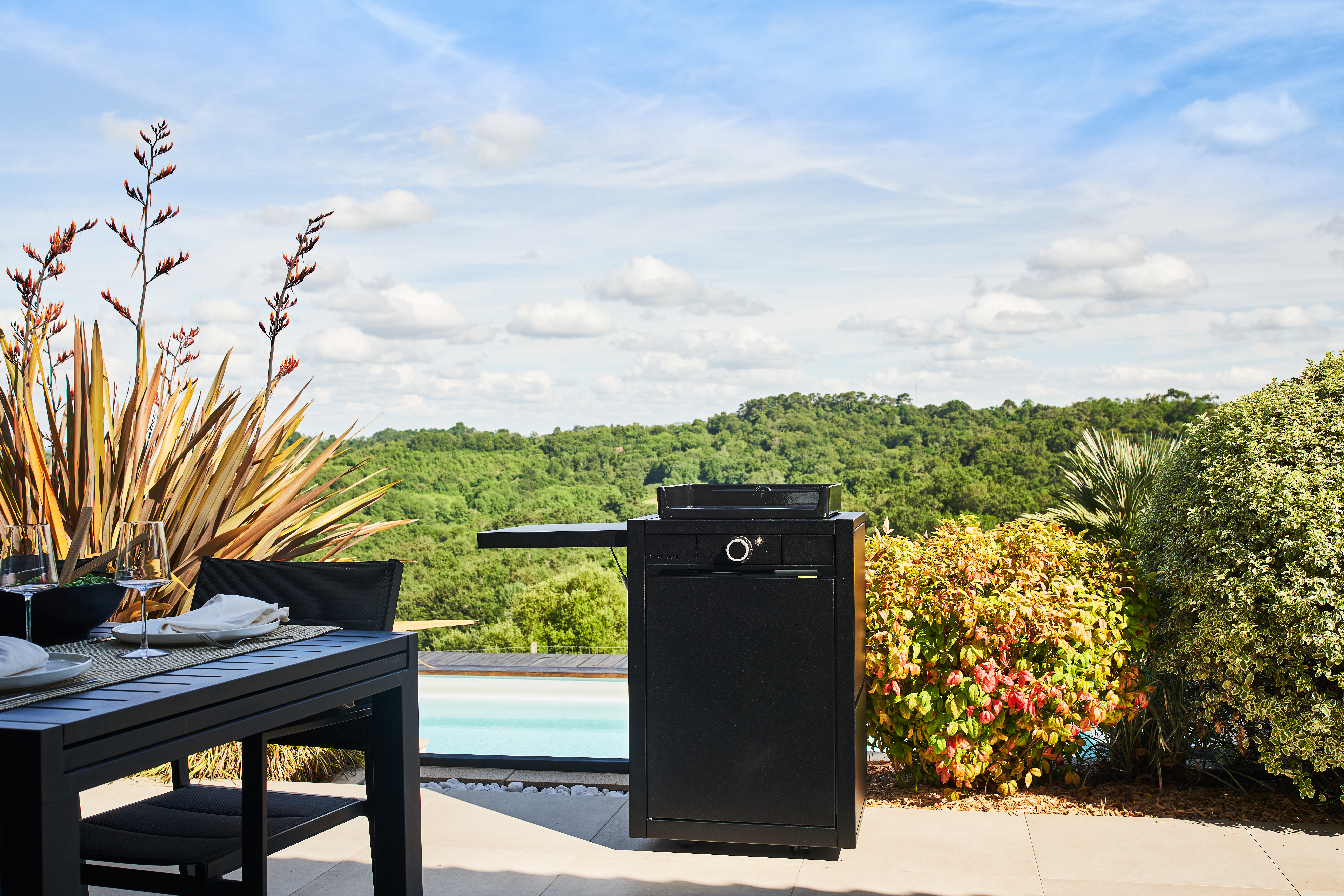 Forge Adour plancha and trolley Modern electric set 45 FORGE ADOUR Plancha and trolley Modern electric set 45