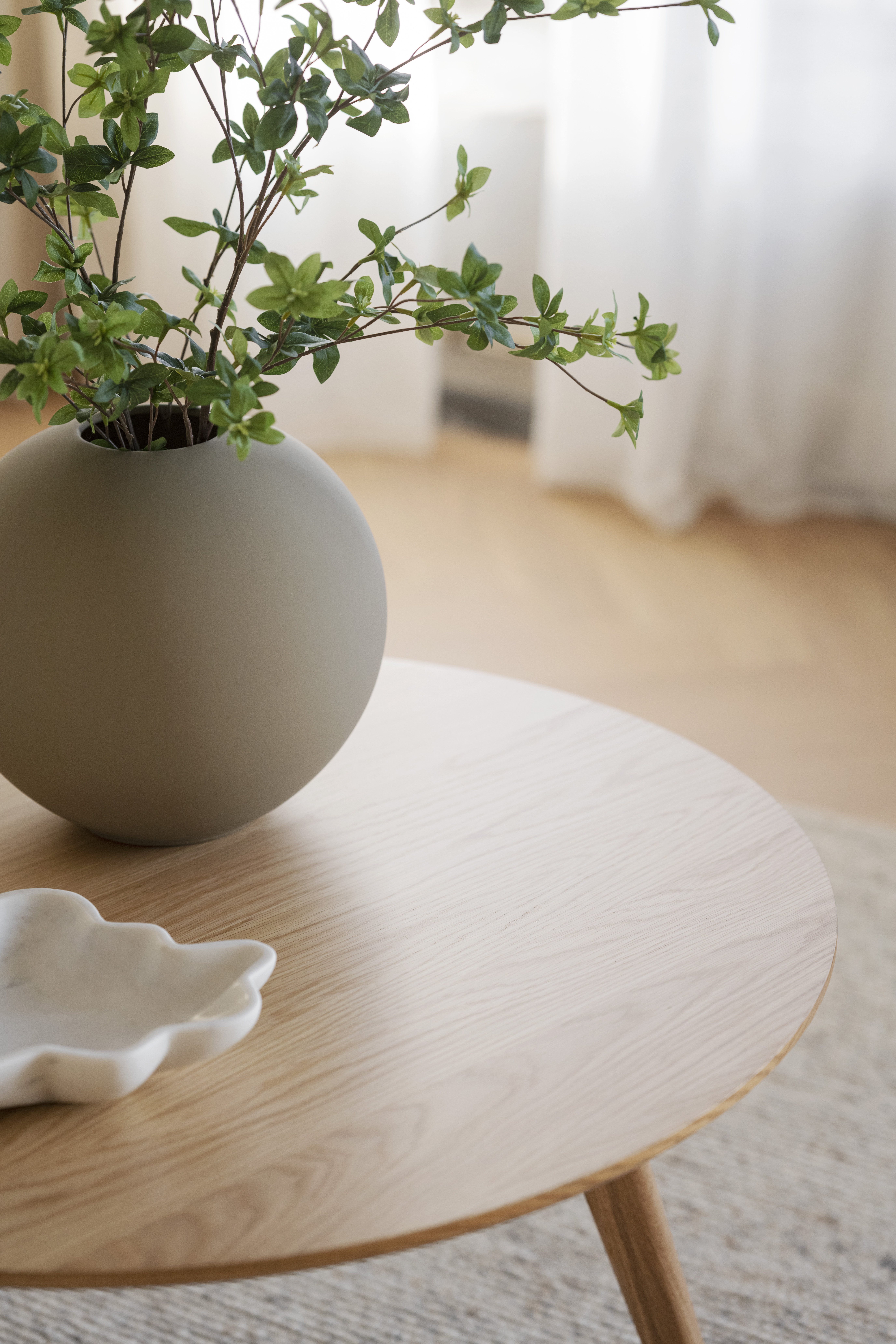 Rowico coffee table YUMI