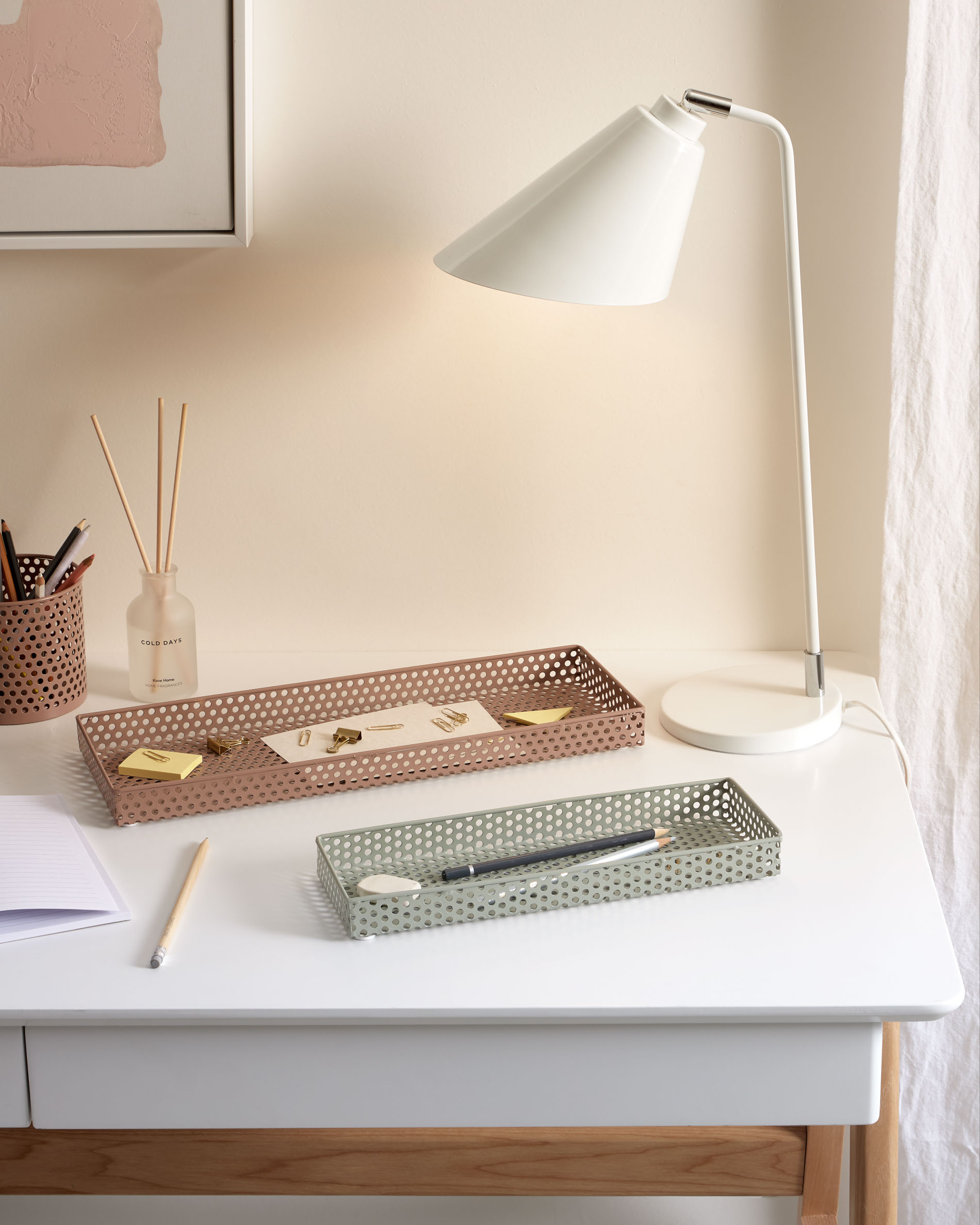 KAVE HOME DYANA desk KAVE HOME DYANA desk