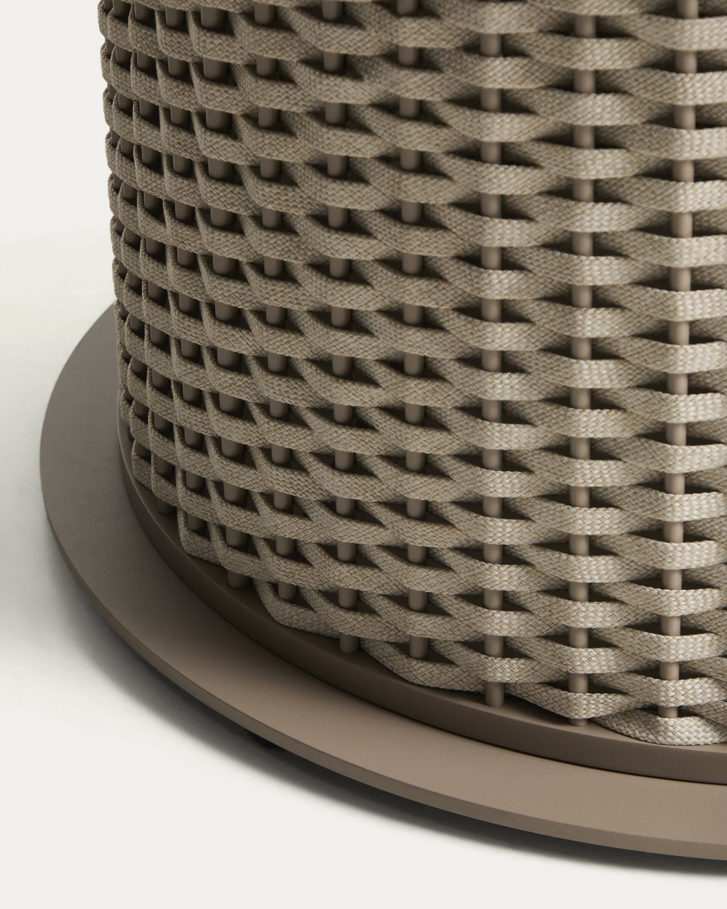 KAVE HOME Table de jardin SEDALIS
