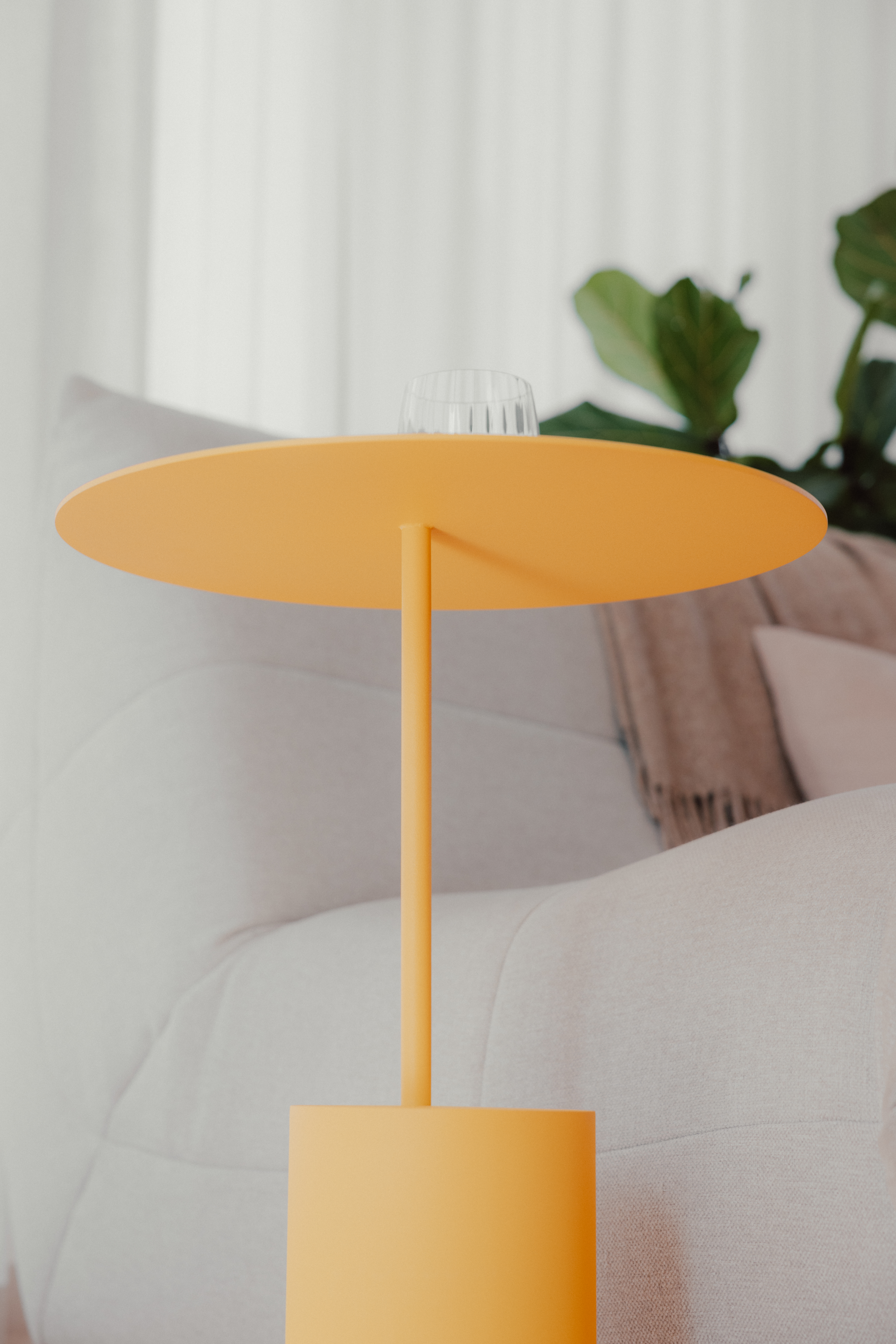 Metallbude CIRO Side Table