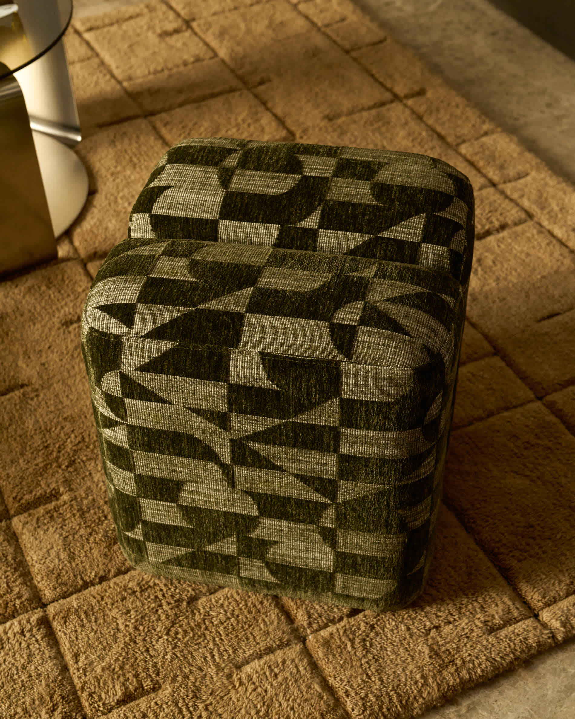 KAVE HOME Hocker NEDILO