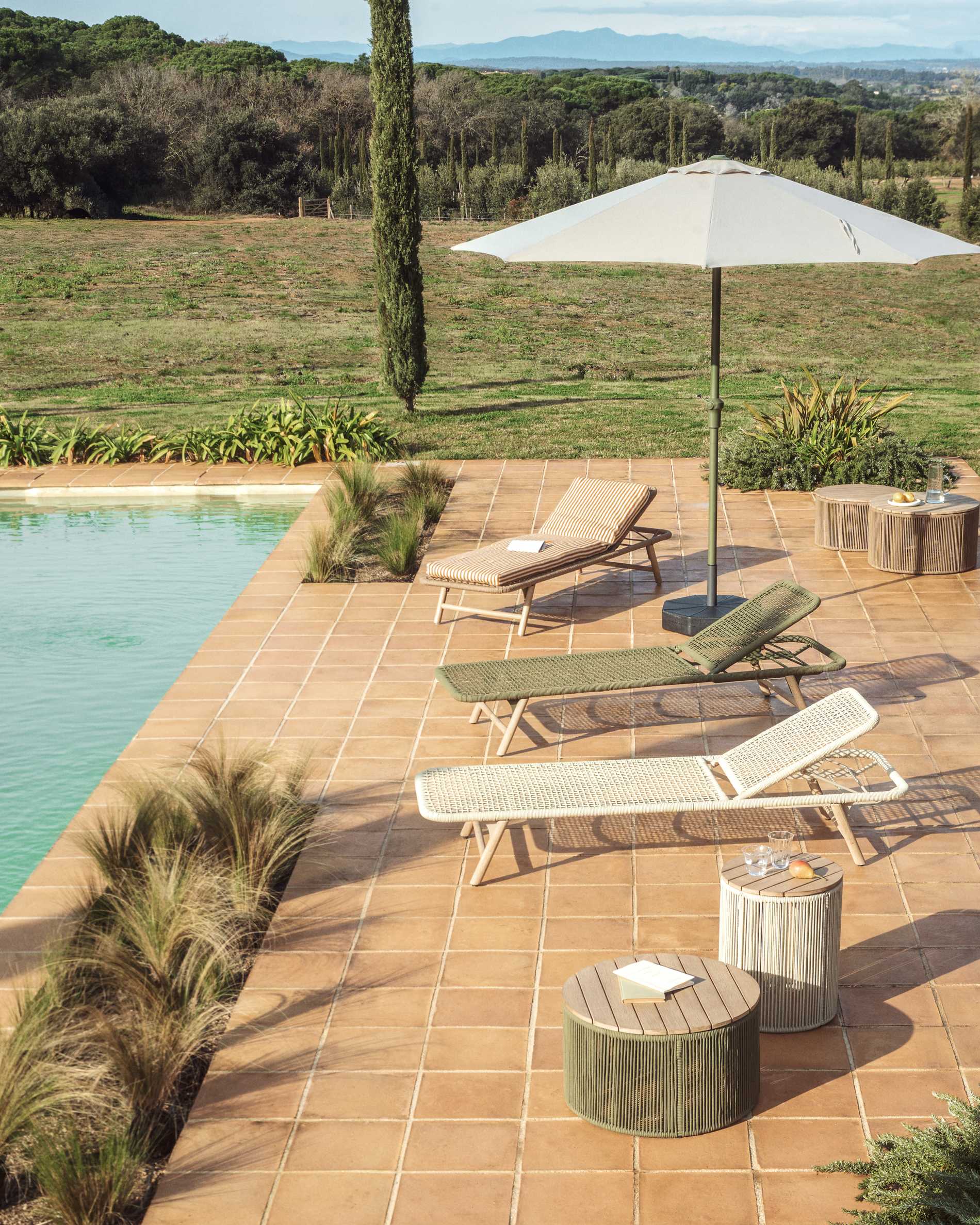 KAVE HOME Chaise longue DANDARA