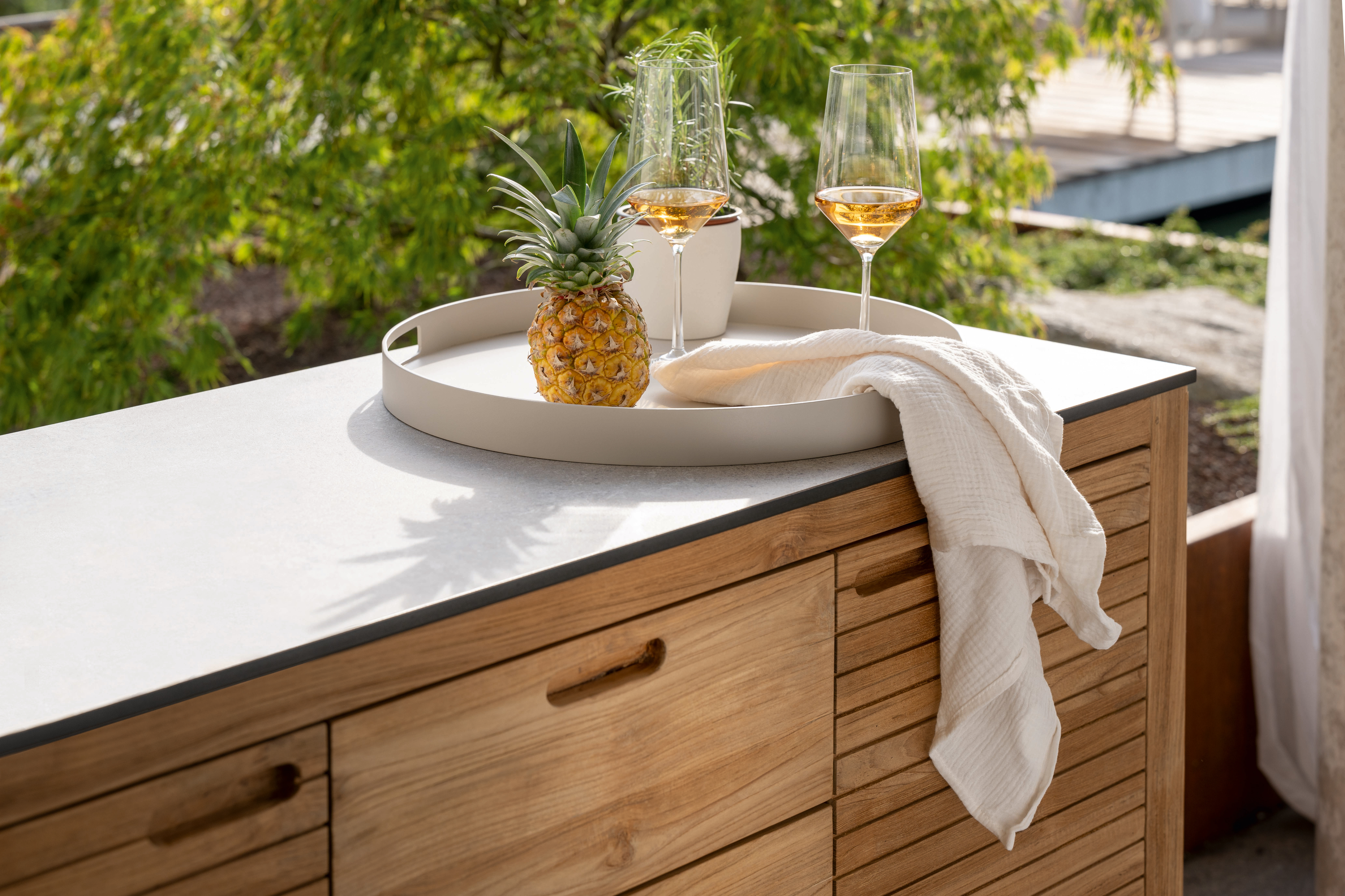 Buffet Stern, modèle ELMA d'Outdoor