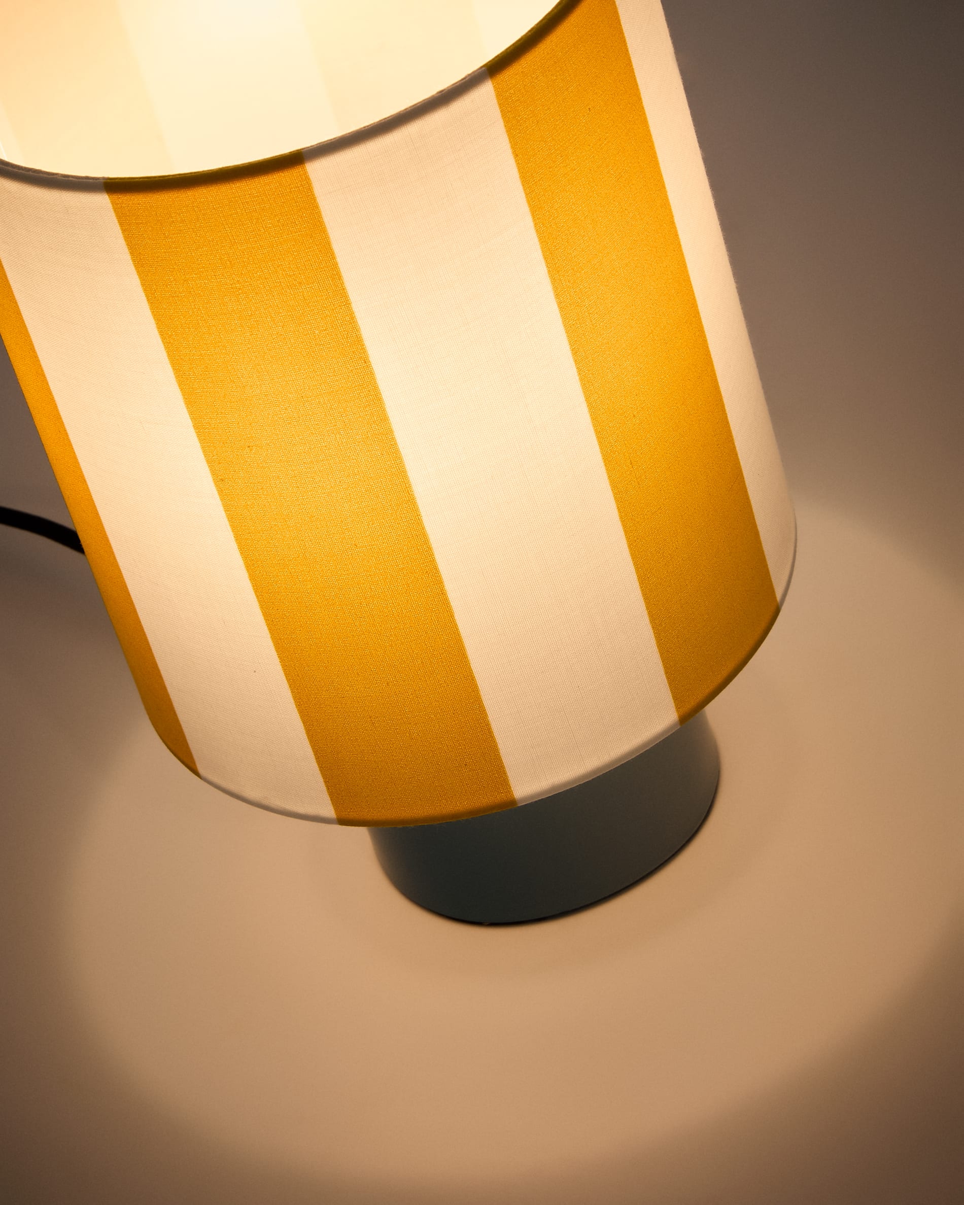 KAVE HOME Tischleuchte CIRAL