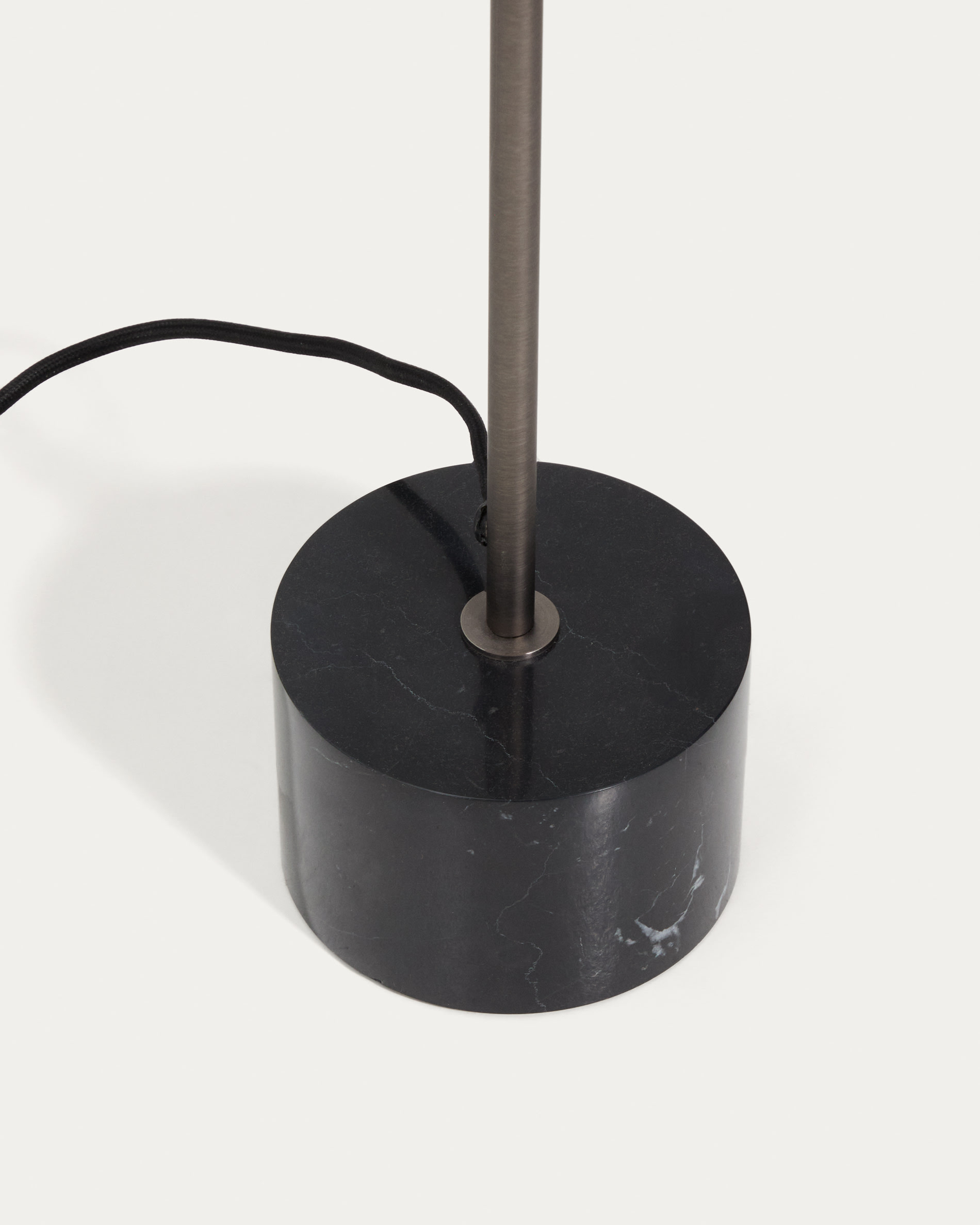 KAVE HOME Stehlampe LYNOR