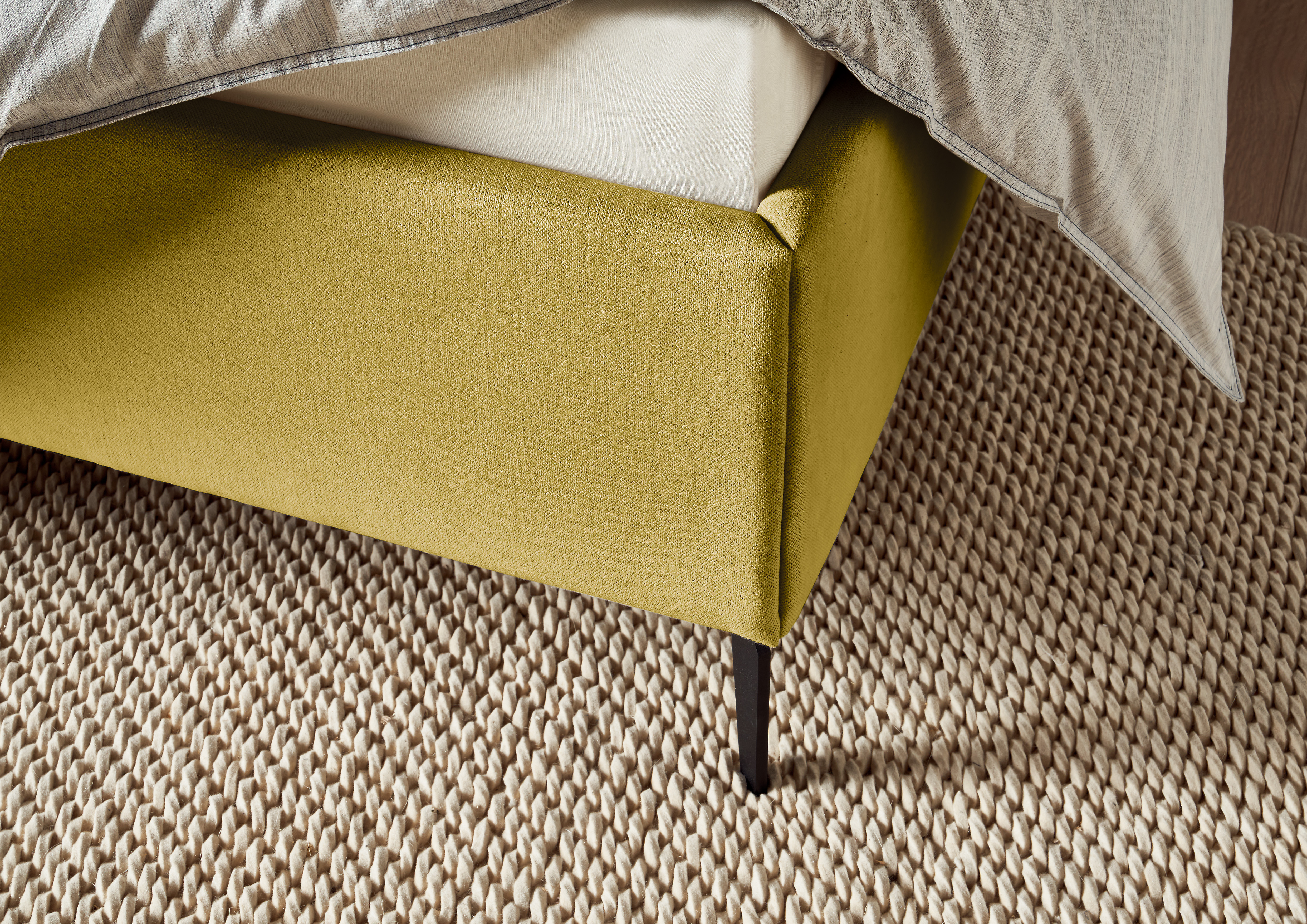 MUSTERRING Lit rembourré ELOS