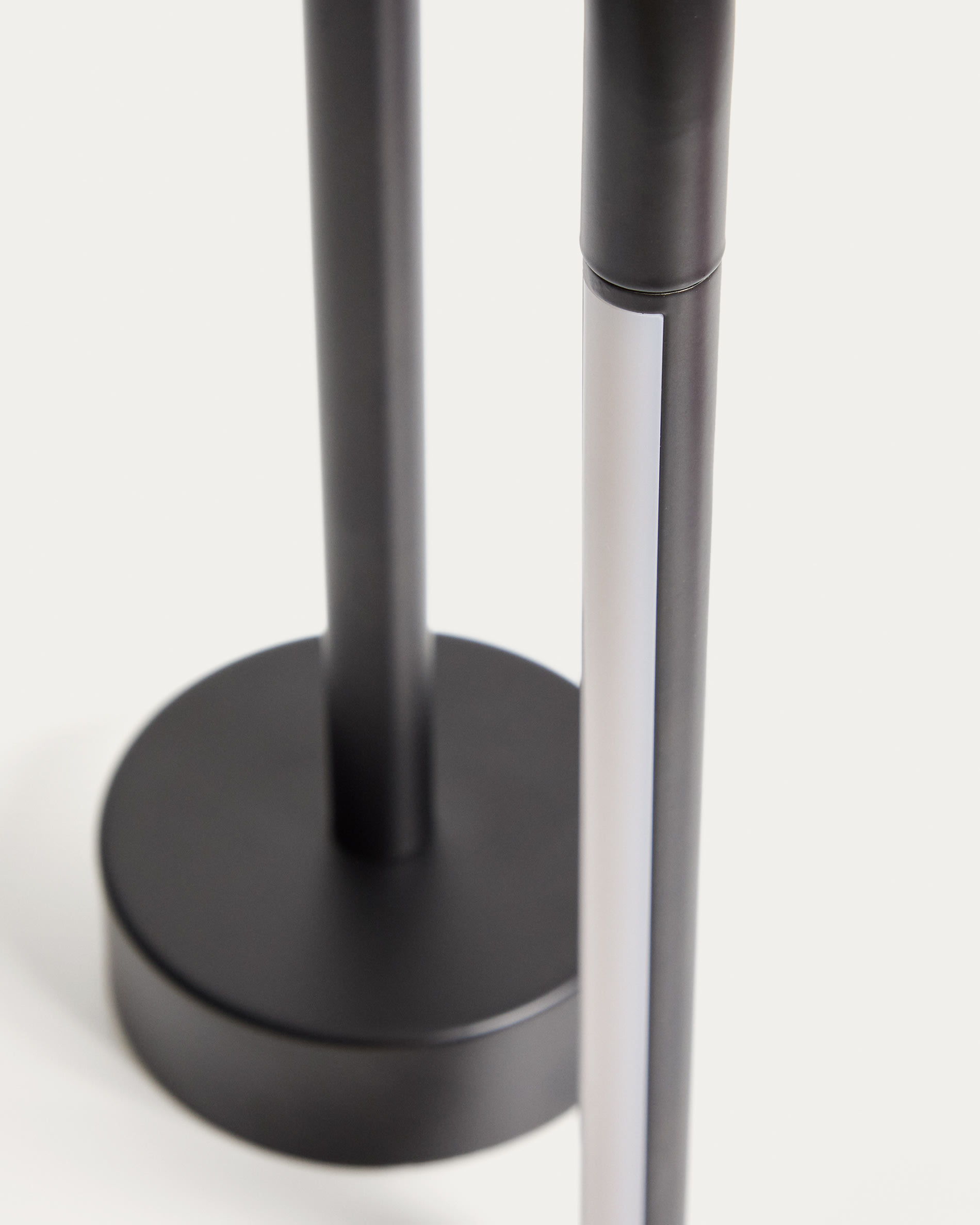 KAVE HOME BOW table lamp