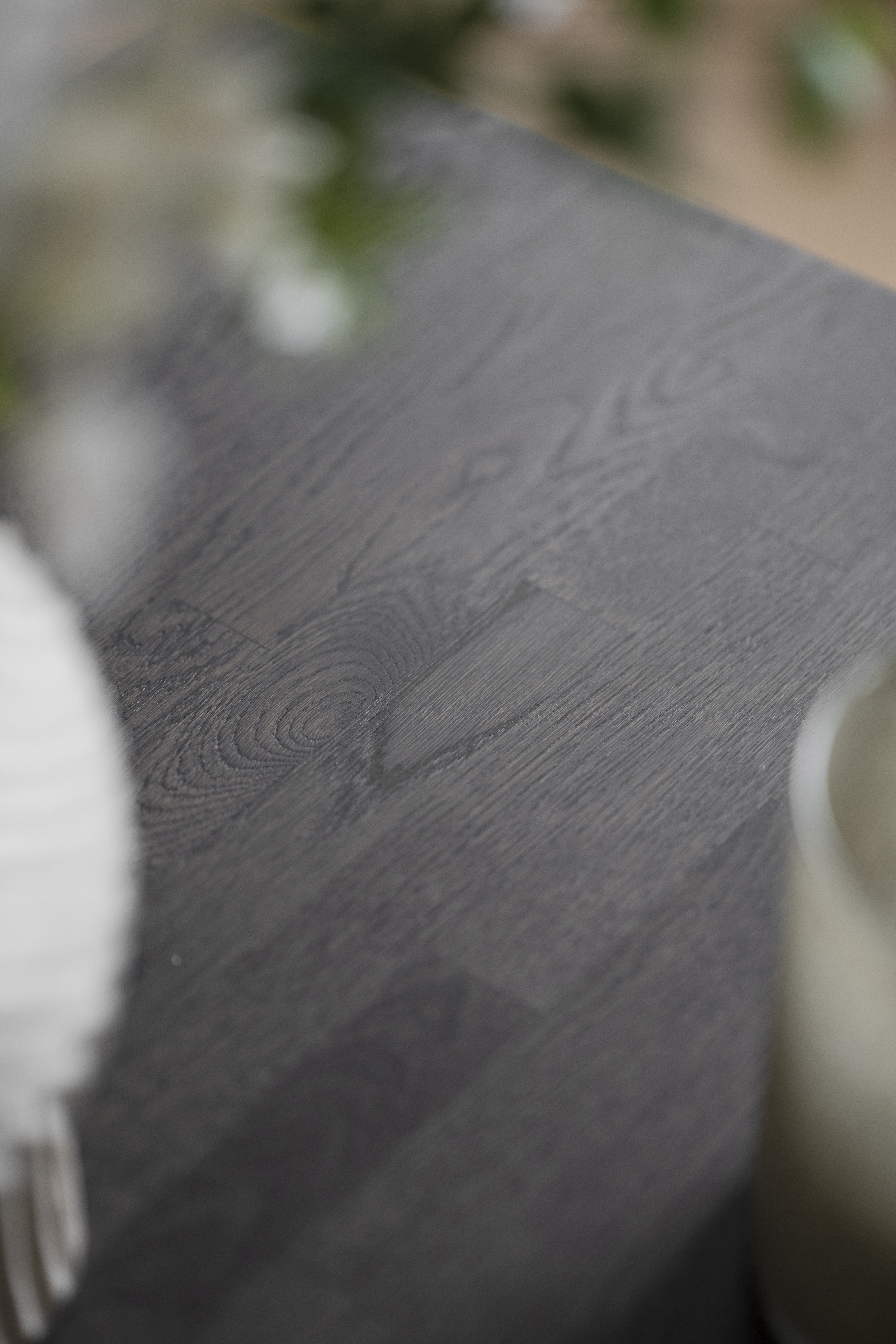 Rowico dining table FILIPPA