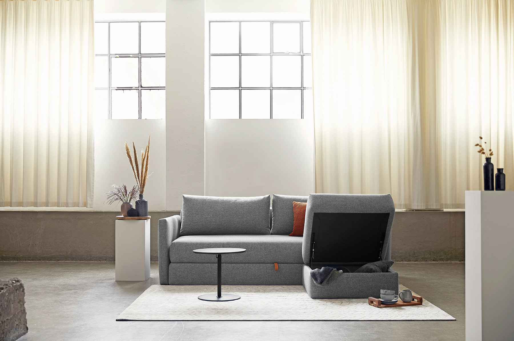 INNOVATION LIVING Hocker CORNILA INNOVATION LIVING Hocker CORNILA