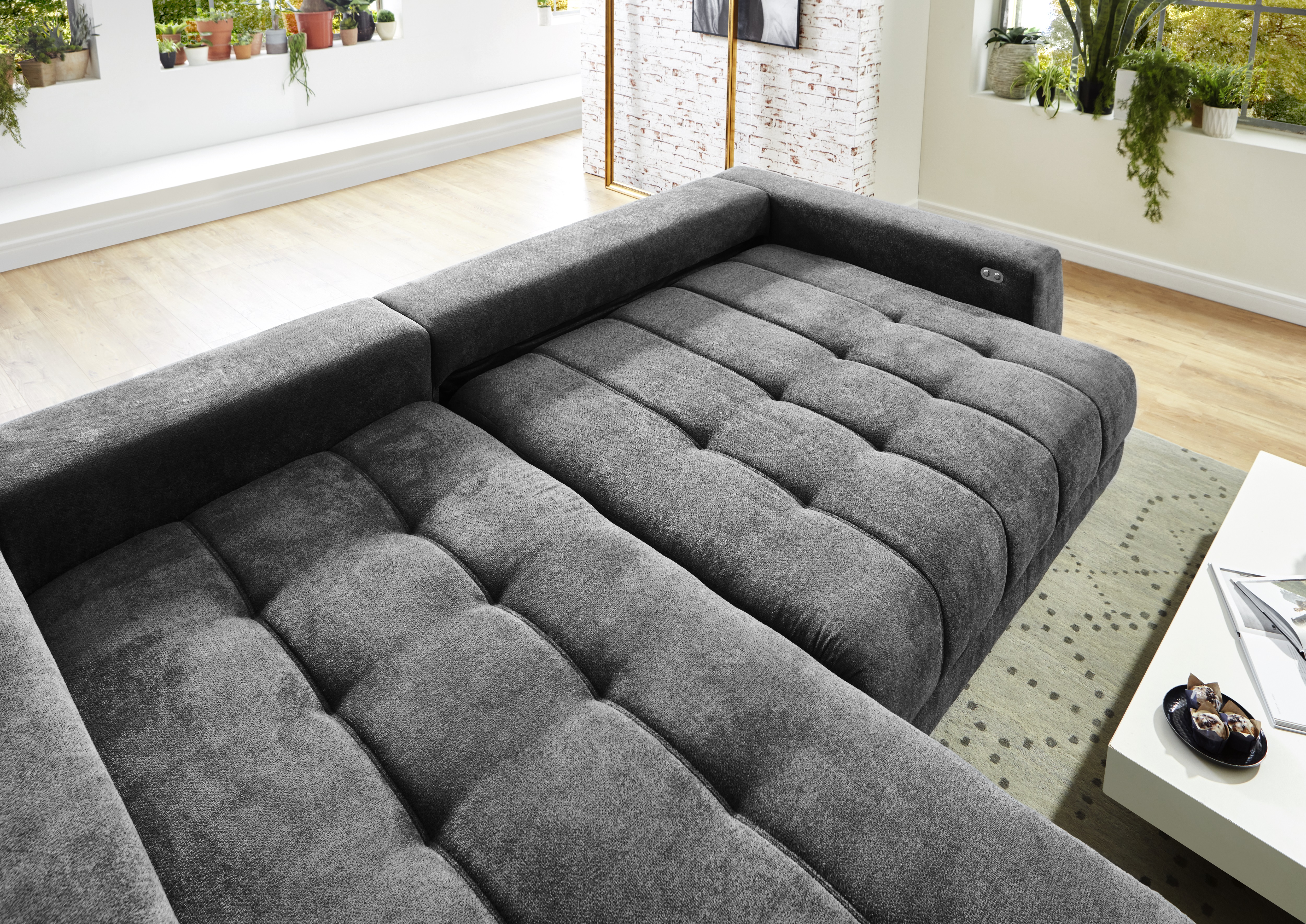 IWANICCY Sofa MUSTANG IWANICCY Sofa MUSTANG