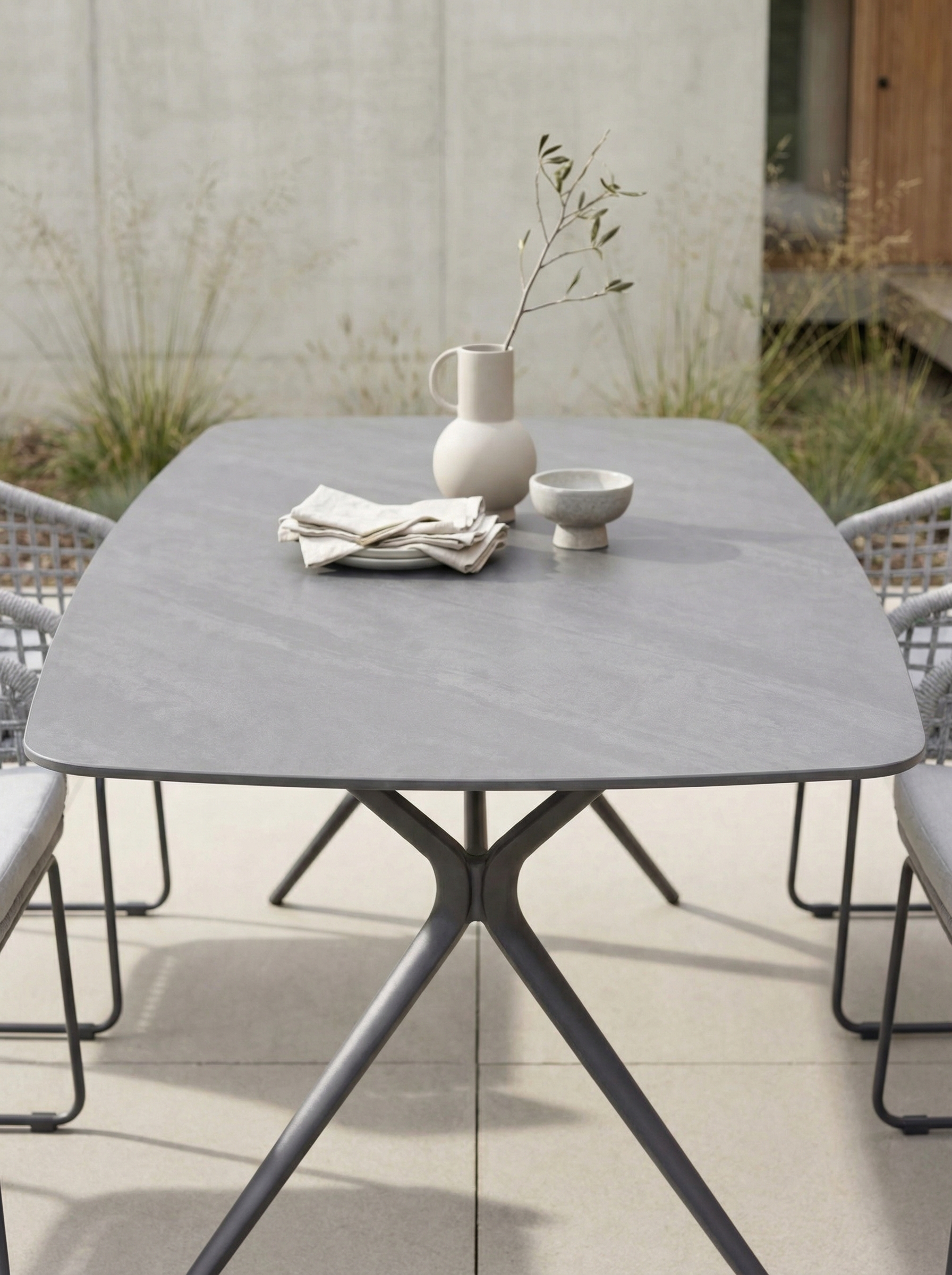 LC GARDEN Gartentisch BARI