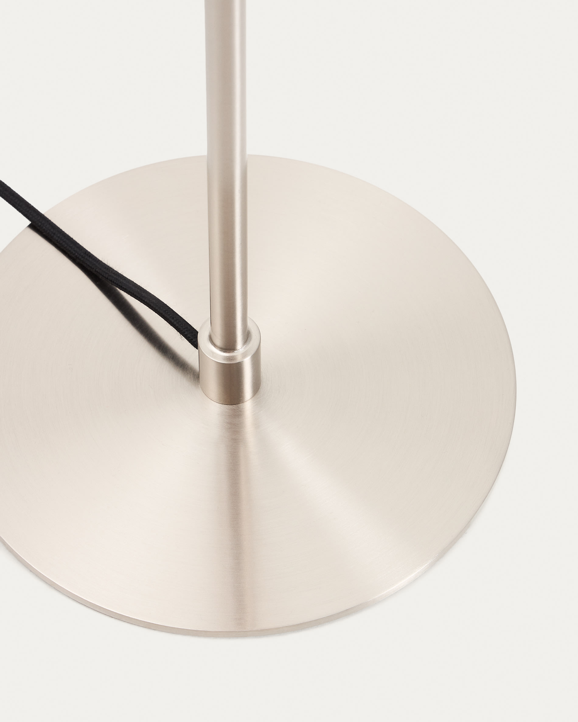 KAVE HOME Stehlampe NUVIRA