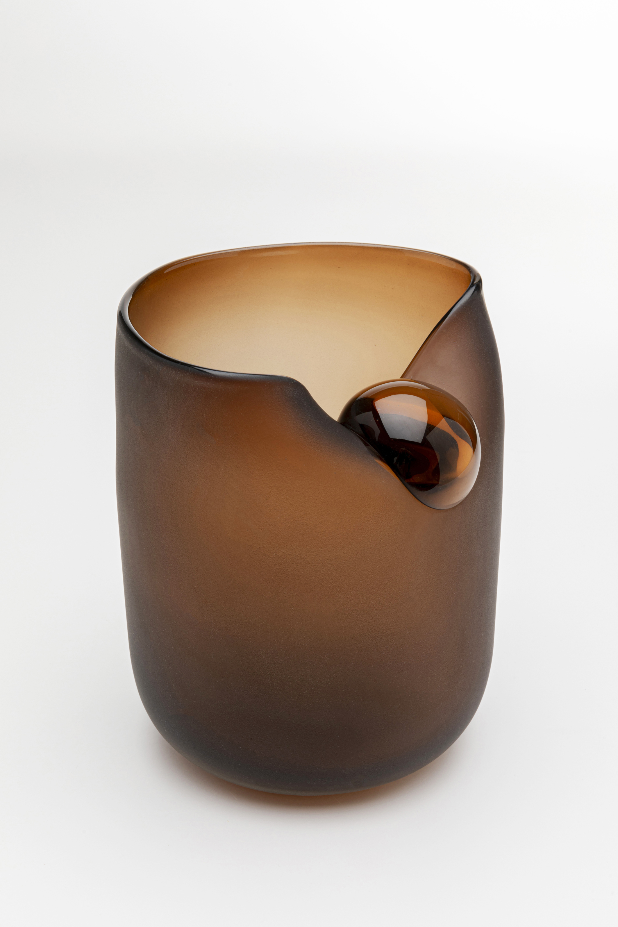 KARE BUCKLE vase KARE vase BUCKLE