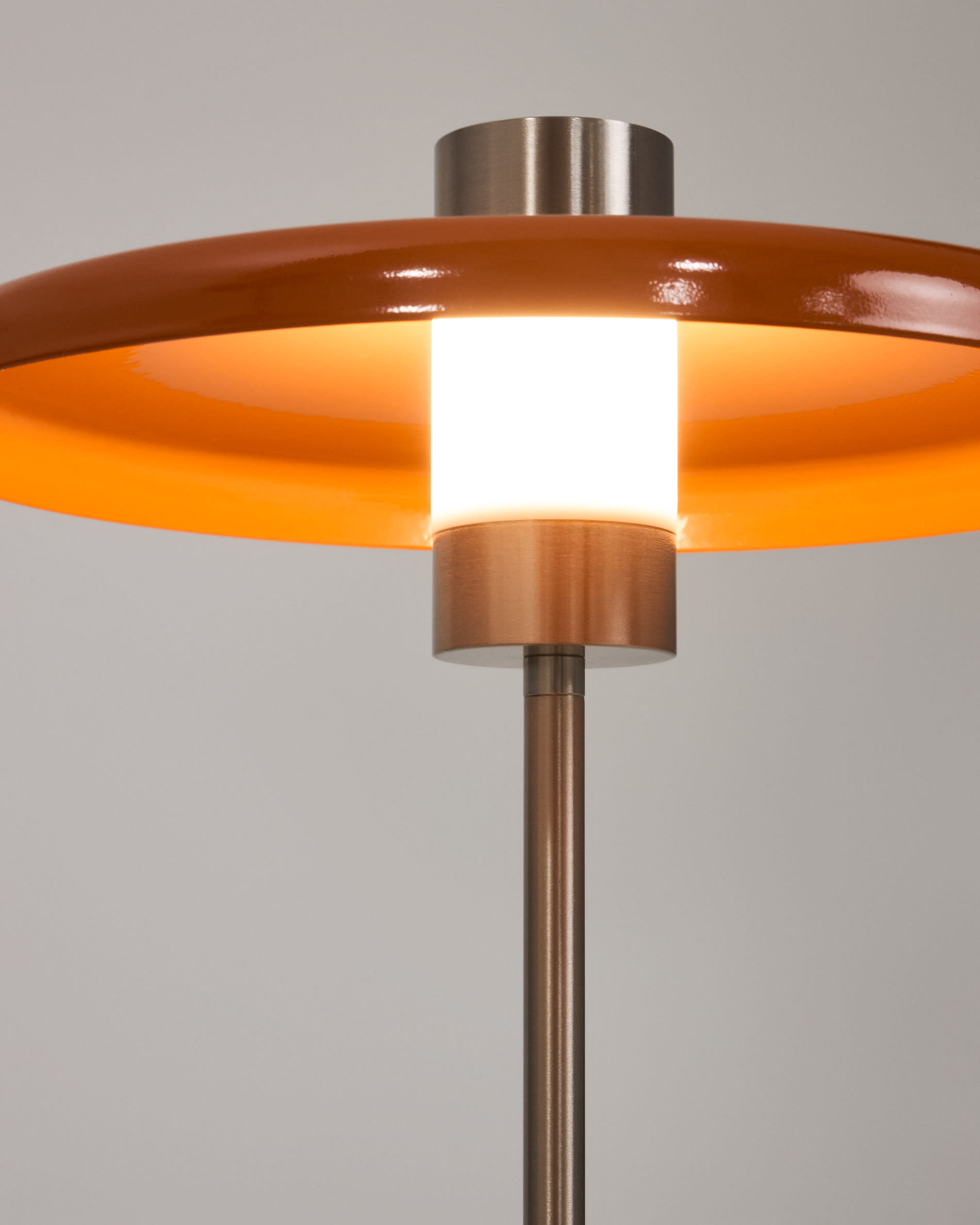 KAVE HOME Tischlampe NUVIRA