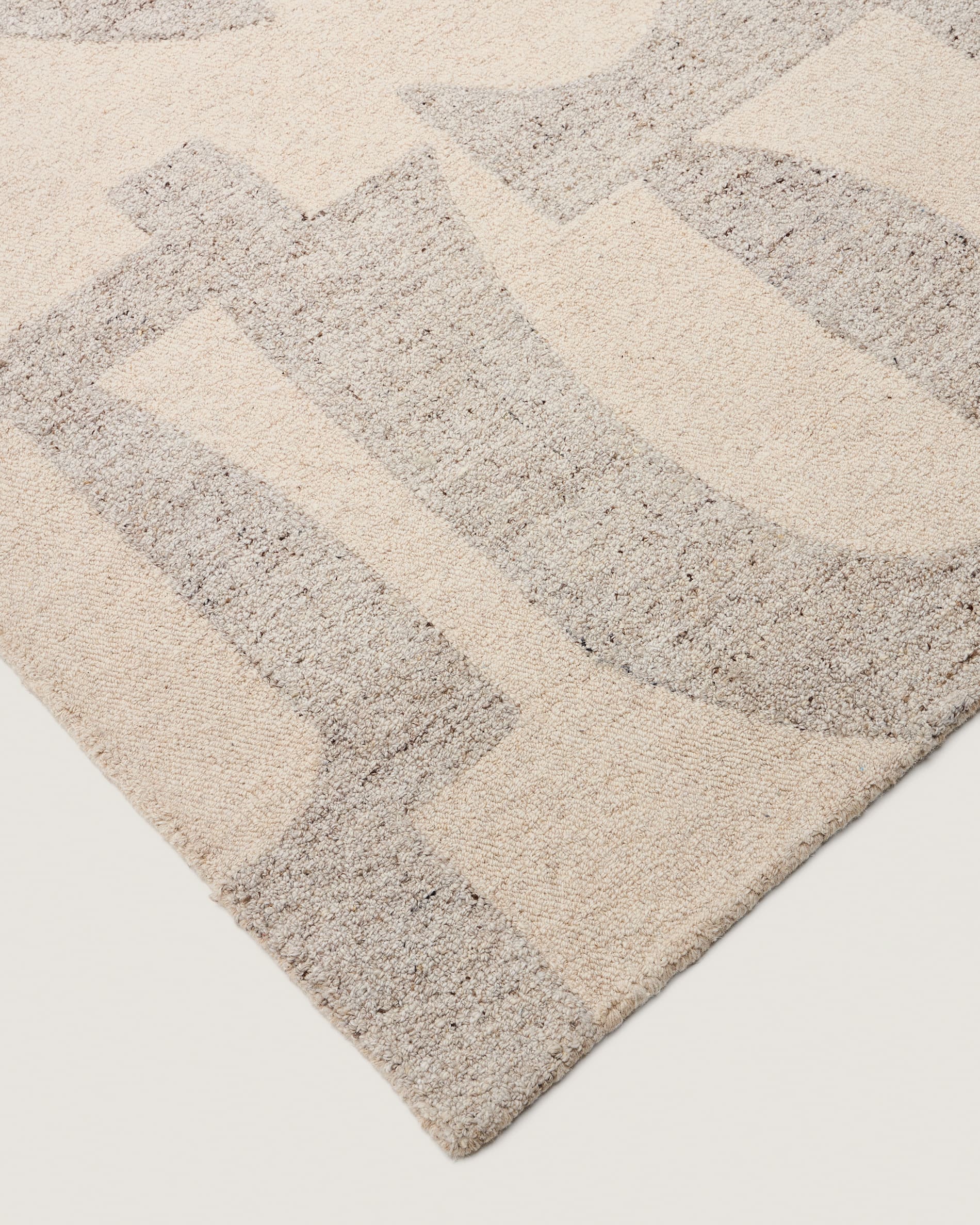 KAVE HOME Carpet NORELA