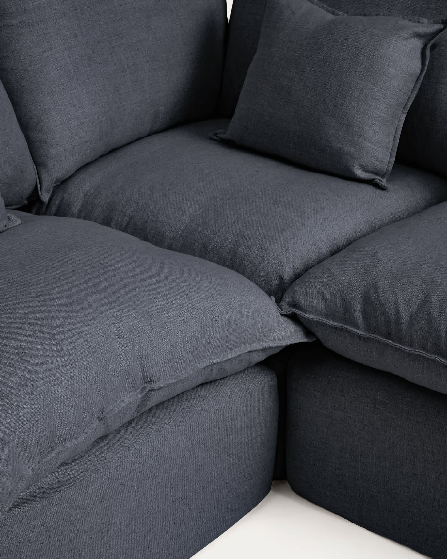 KAVE HOME Sofa ANARELA