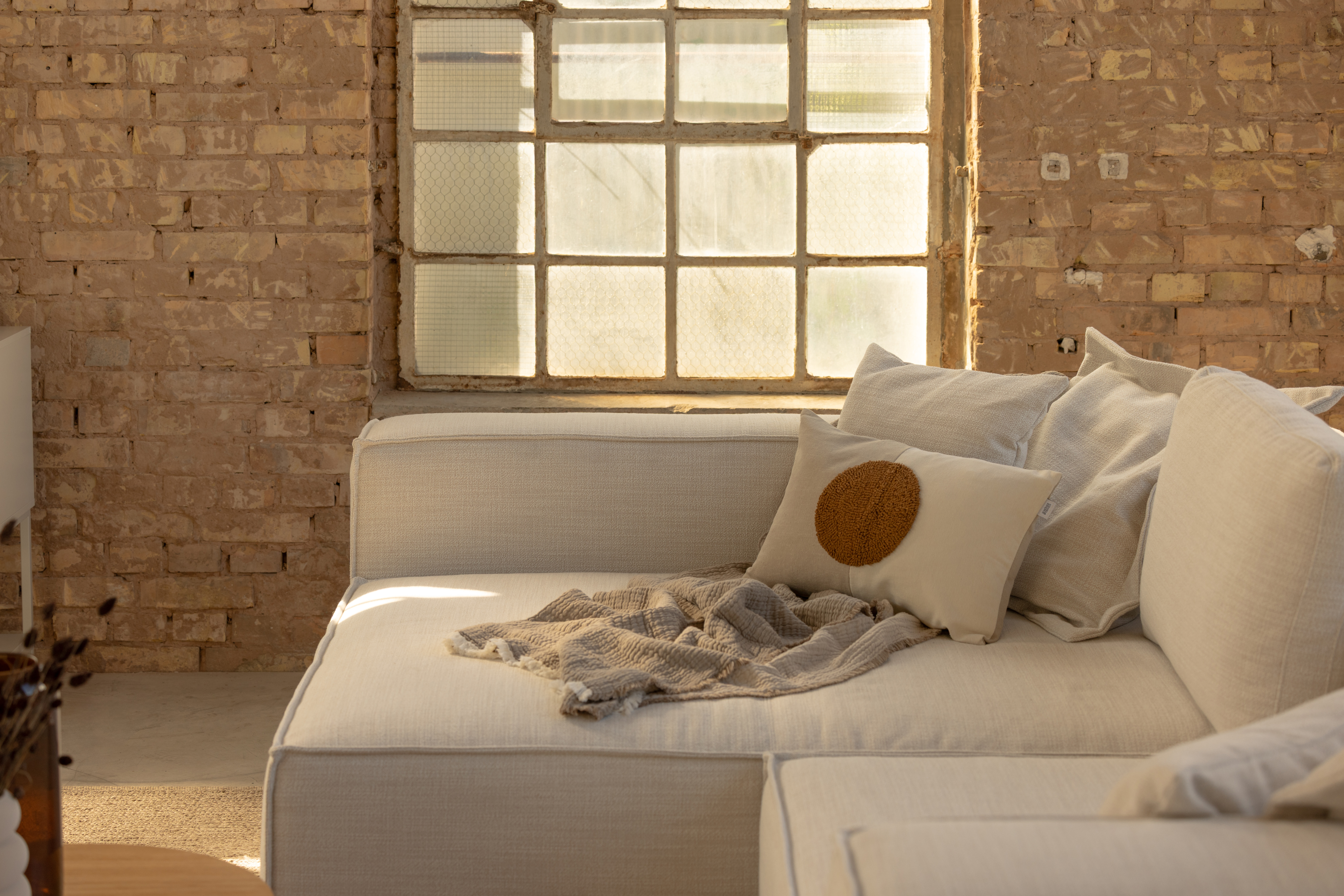 FAEE Sofa FREJA in woven fabric