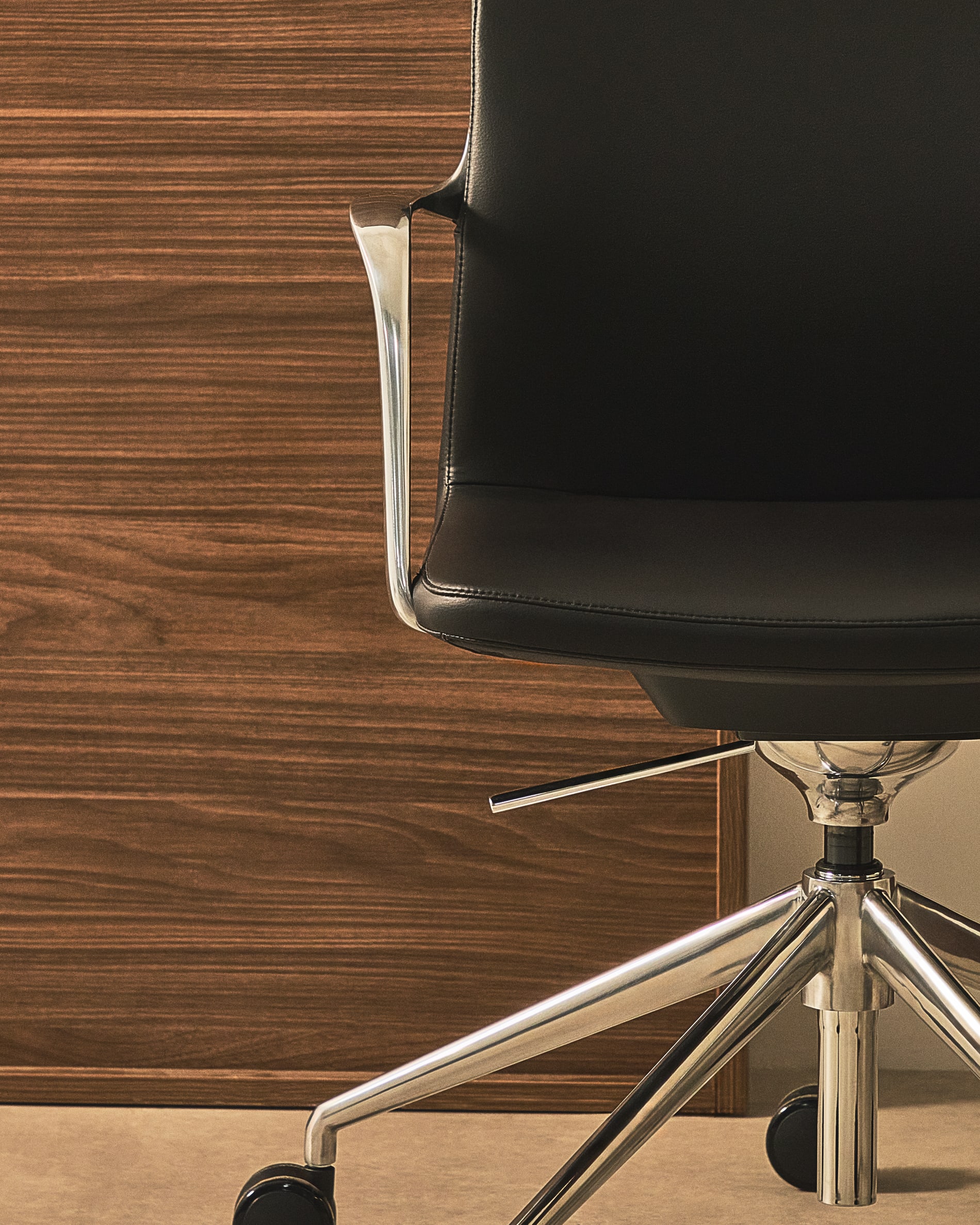 KAVE HOME Schreibtischstuhl NERLAN