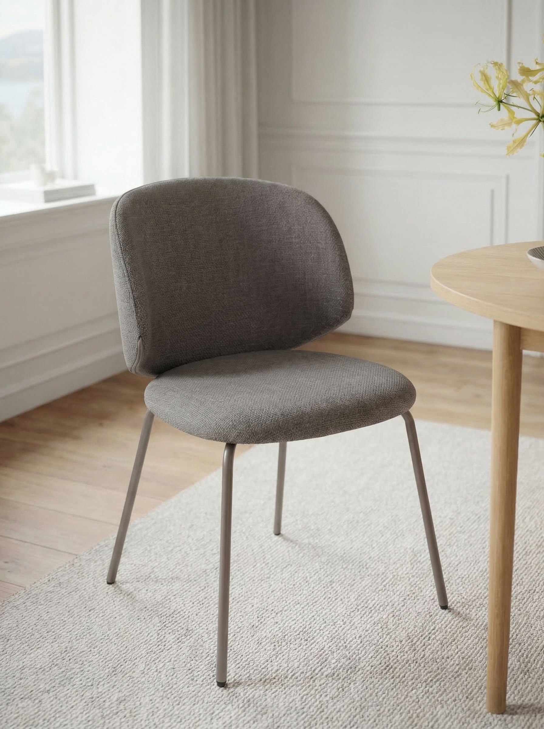 Faee chair LIVSGLAEDE