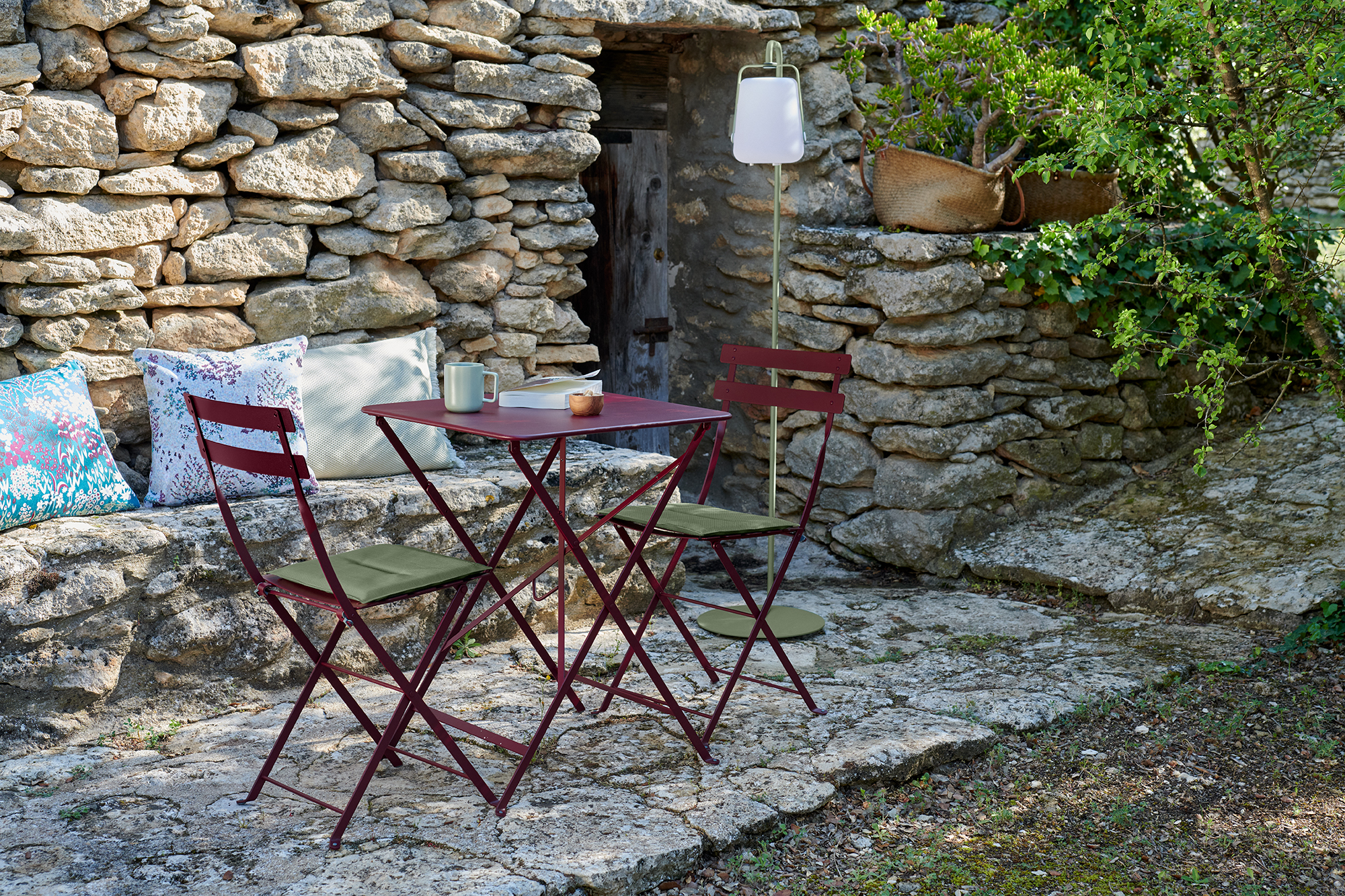 FERMOB Table de jardin BISTRO FERMOB Table de jardin BISTRO