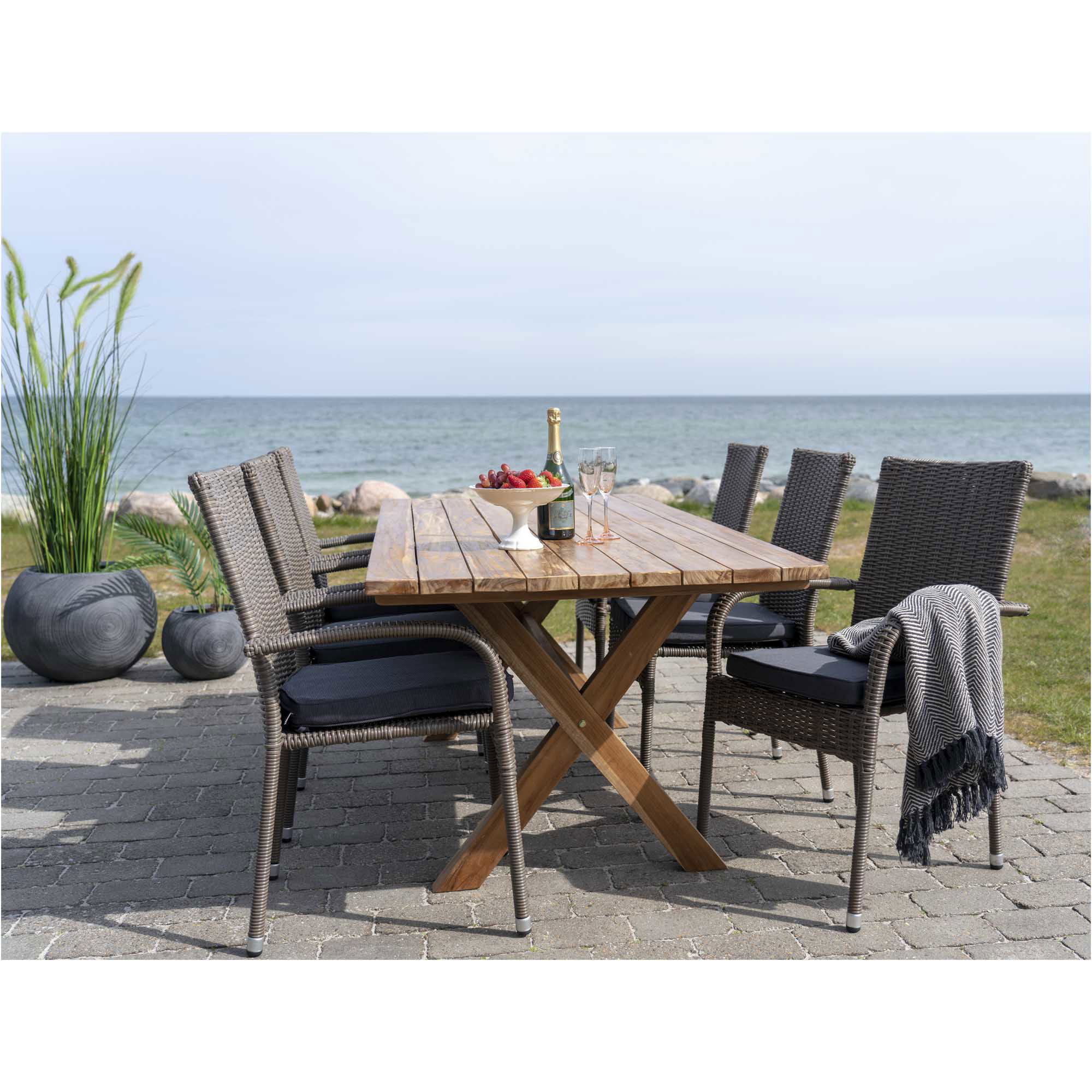 FAEE VINGA garden table