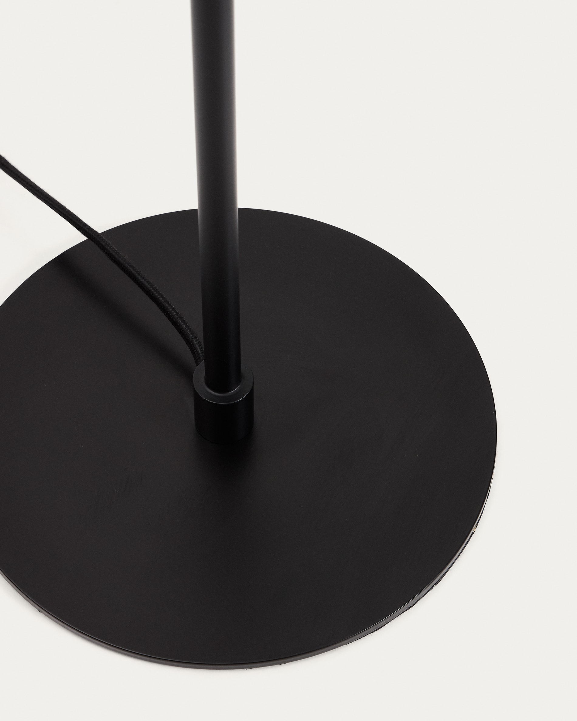 KAVE HOME Stehlampe NUVIRA