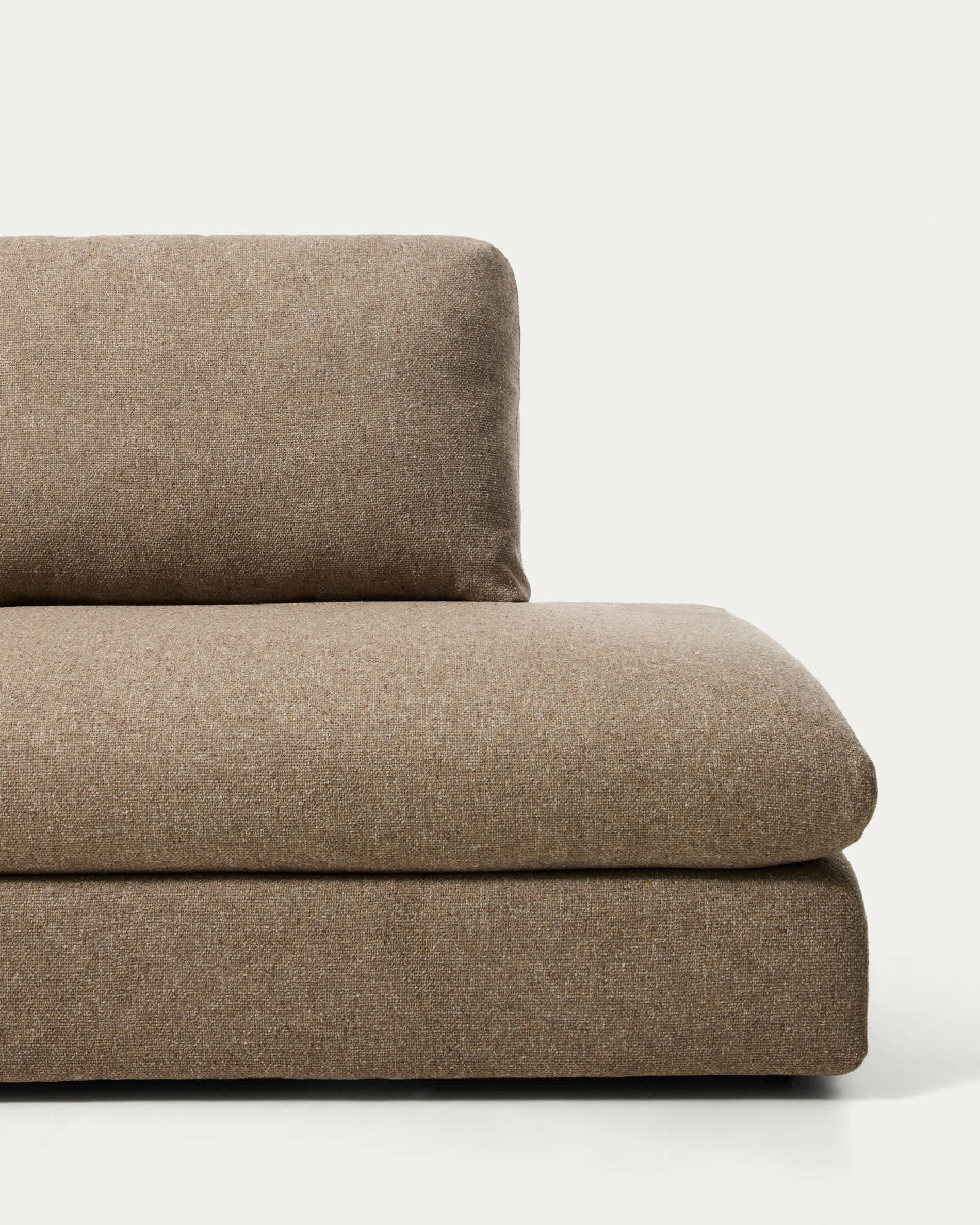 KAVE HOME Sofa VERA