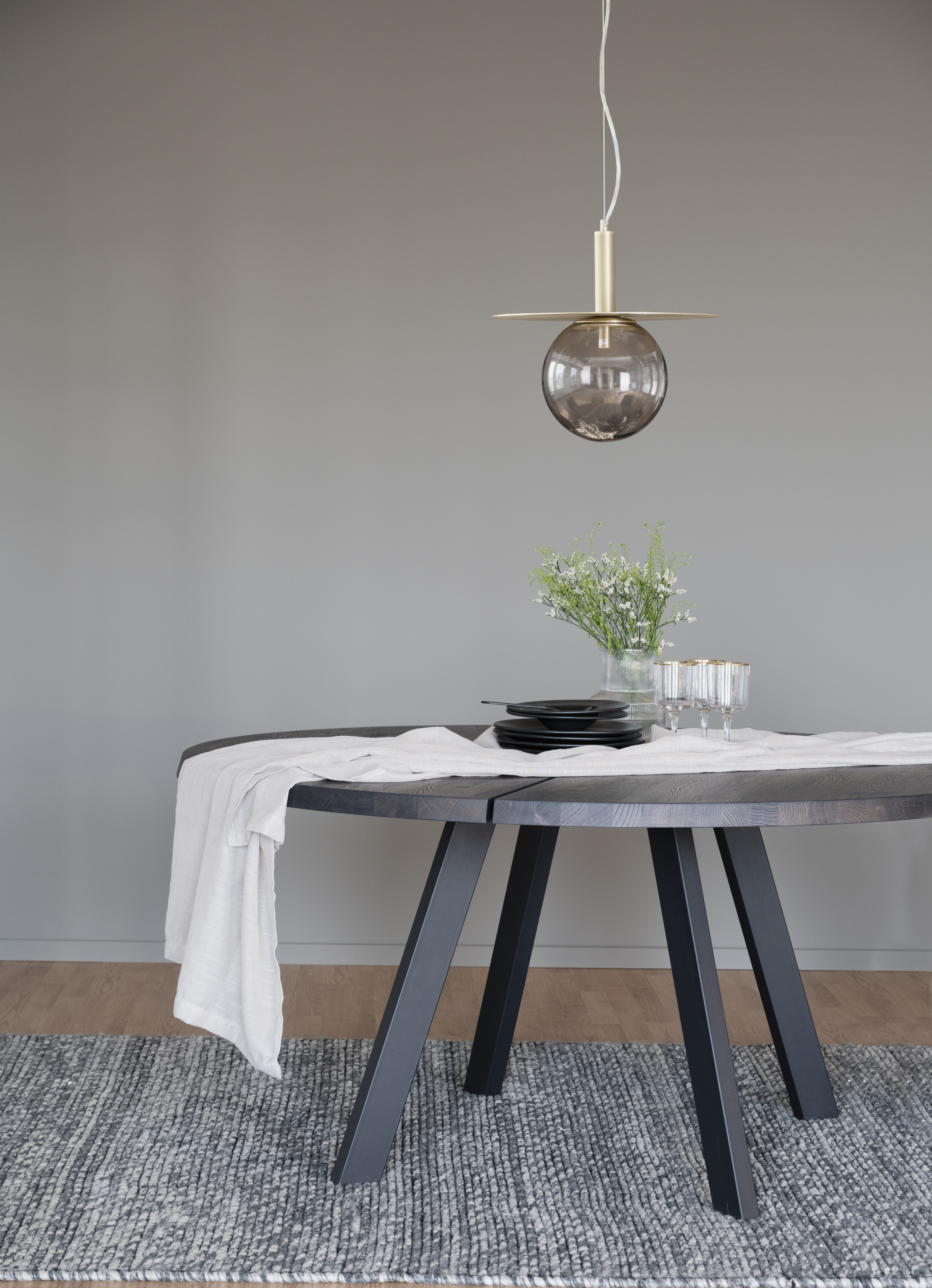 Rowico dining table FRED