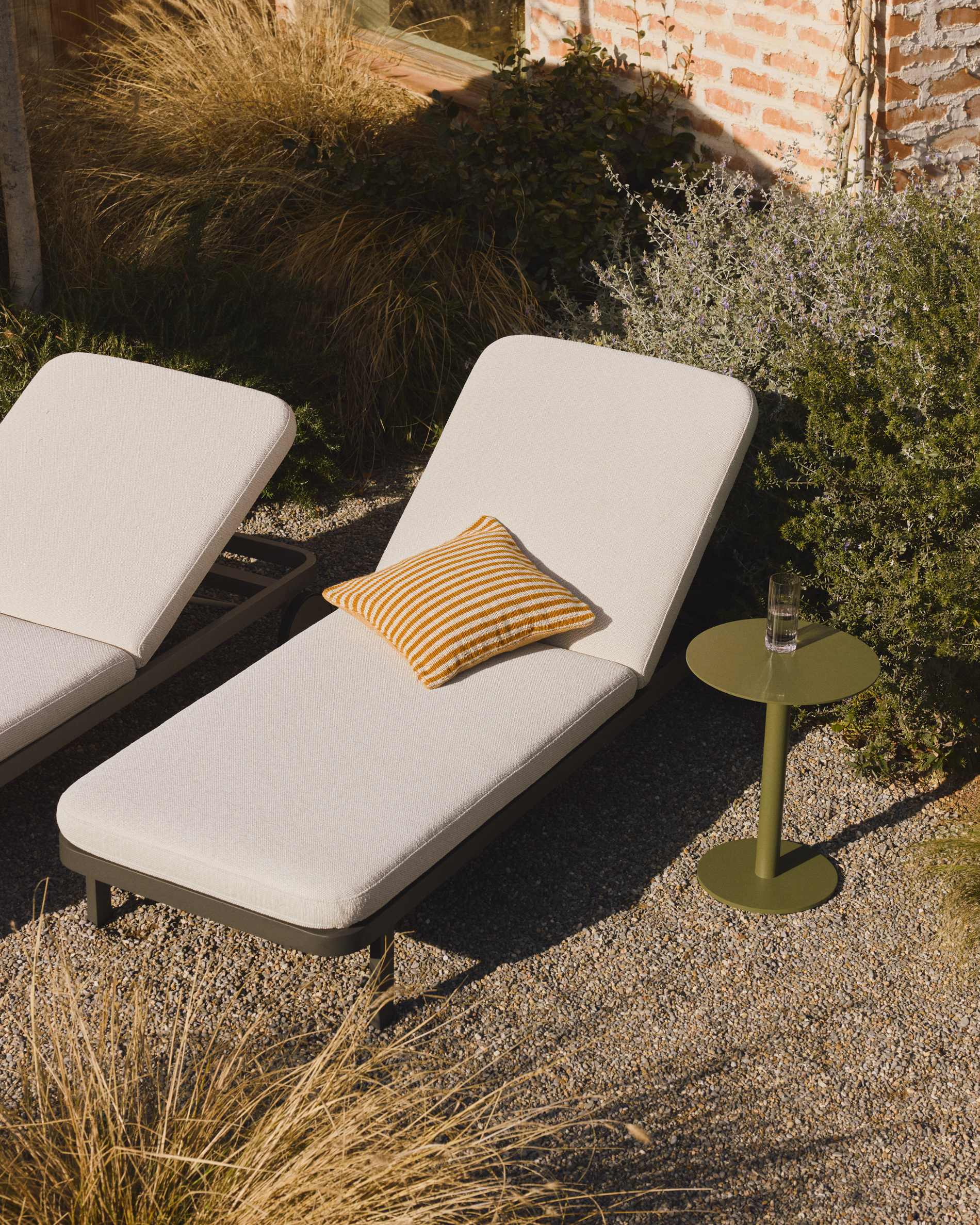 KAVE HOME KIONIA sun lounger