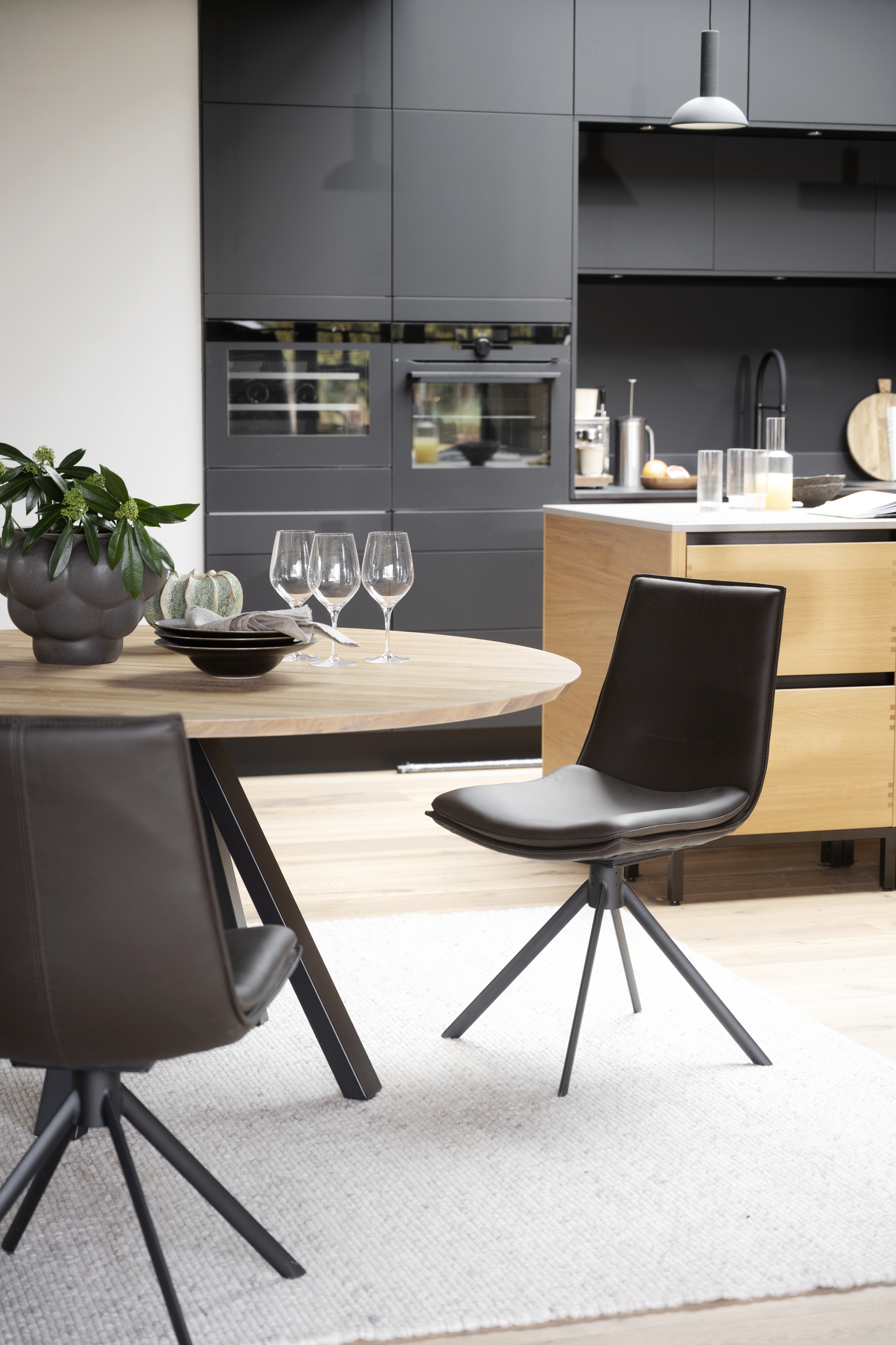 ROWICO LOWELL chair