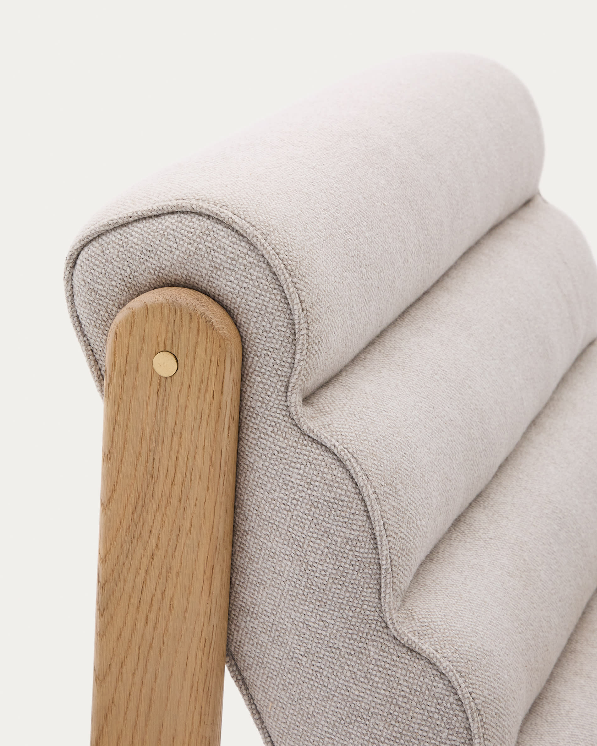 KAVE HOME Armchair MAGIRA