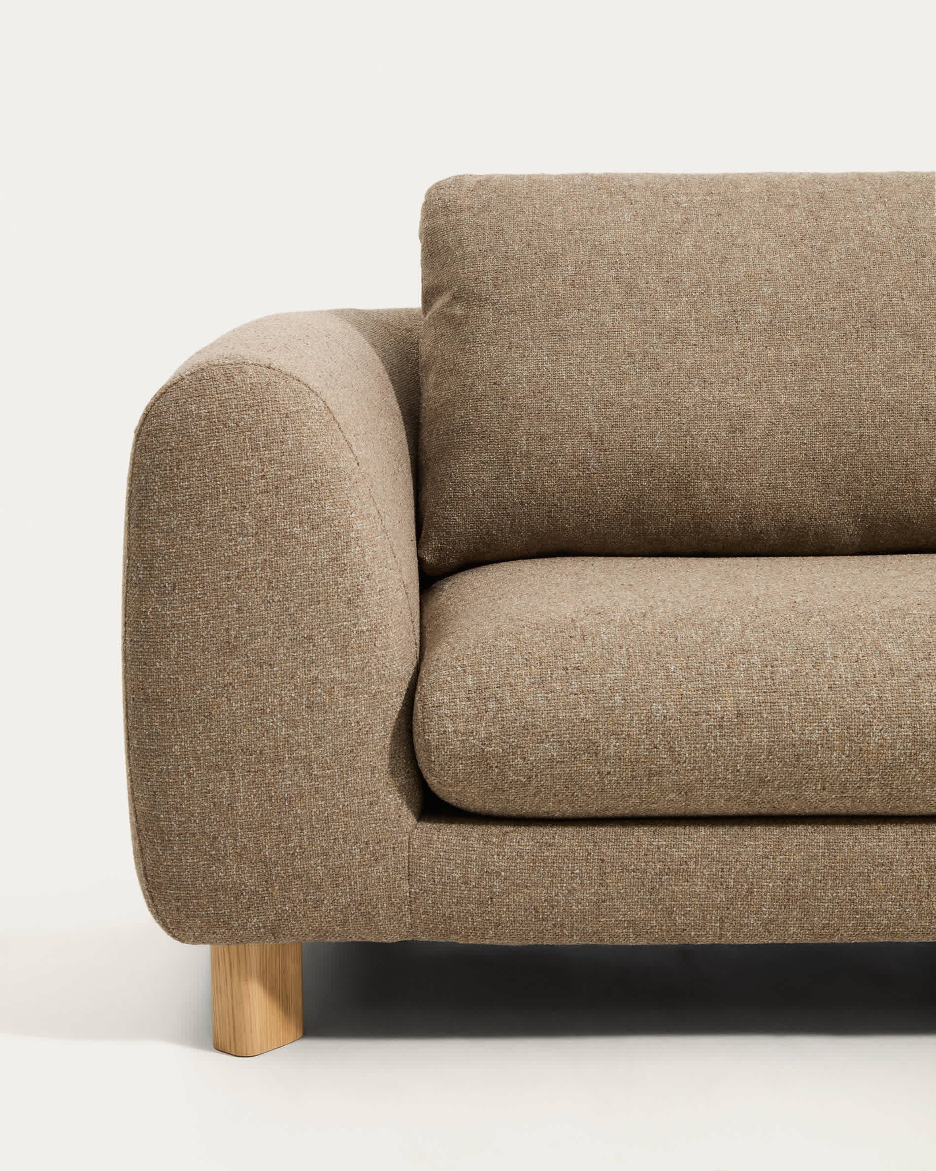 KAVE HOME Sofa VERA