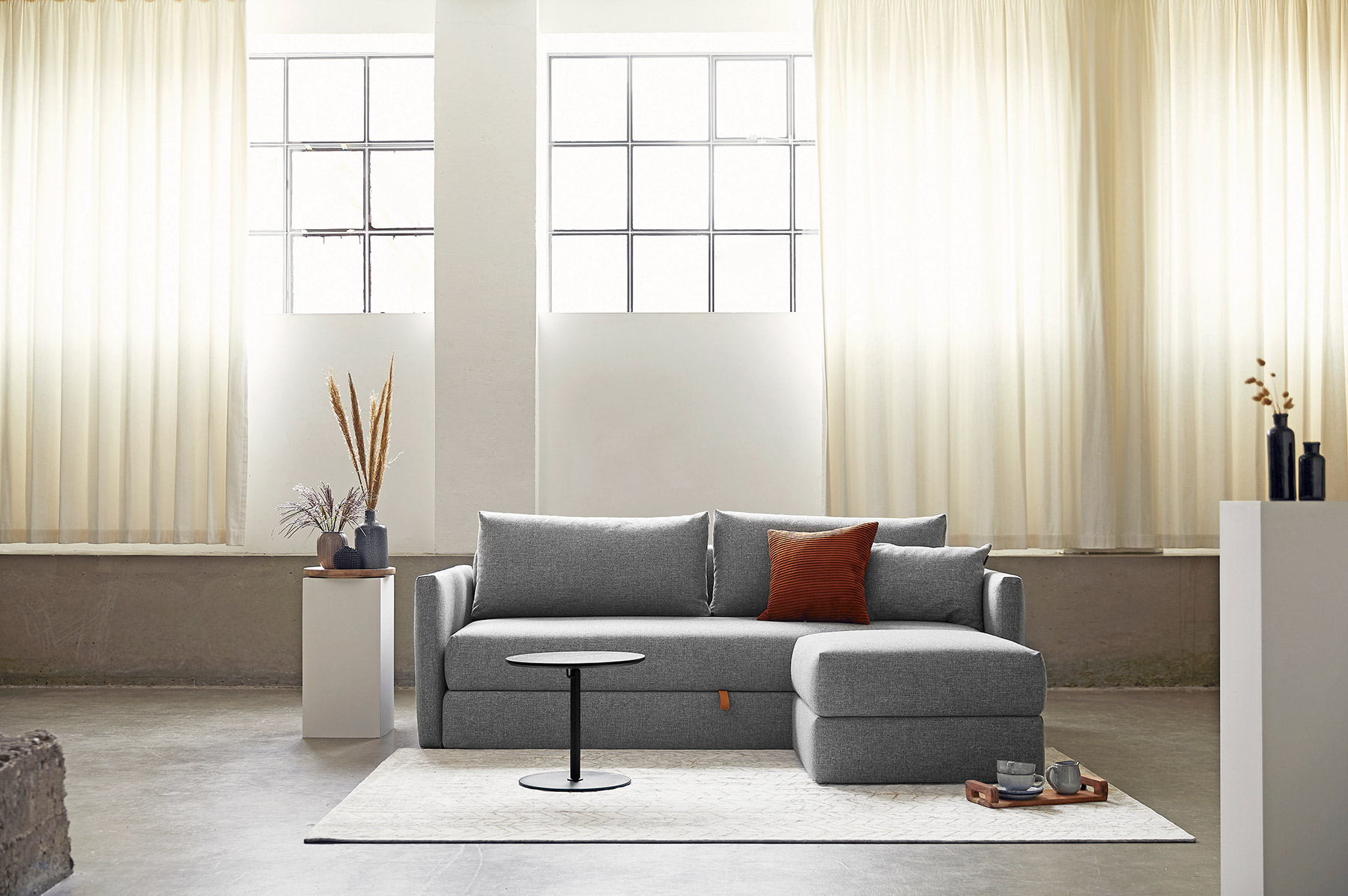 INNOVATION LIVING Hocker CORNILA INNOVATION LIVING Hocker CORNILA