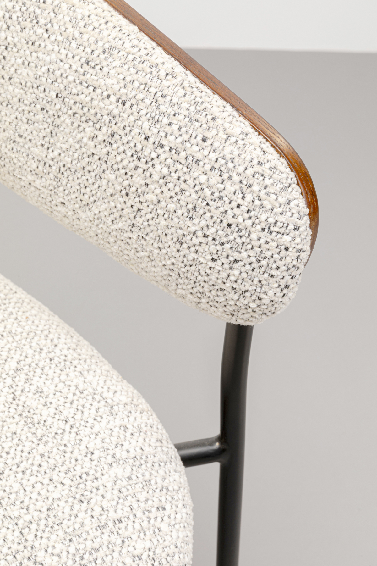 KARE chair CINDY