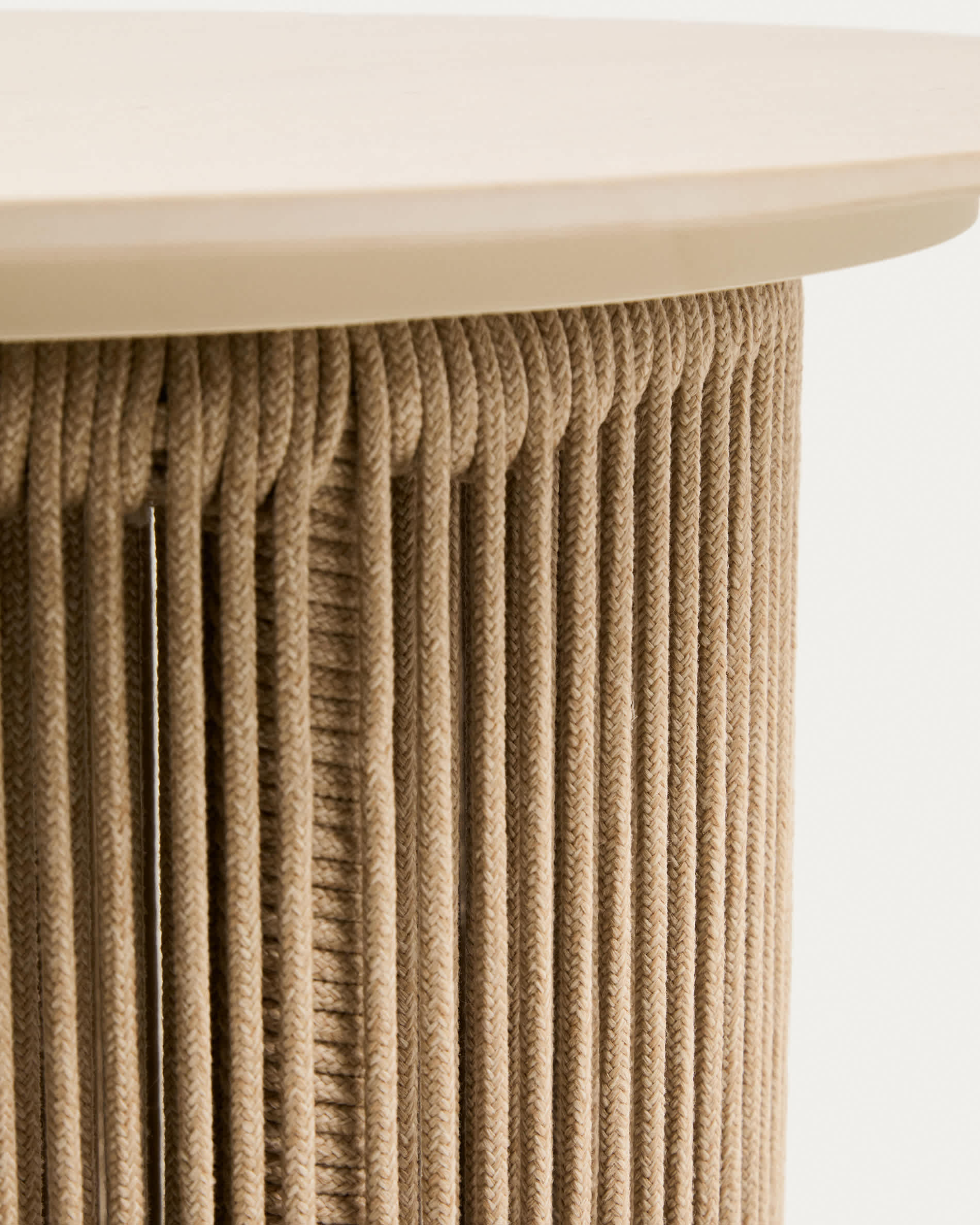 KAVE HOME Side table Outdoor OROSEI