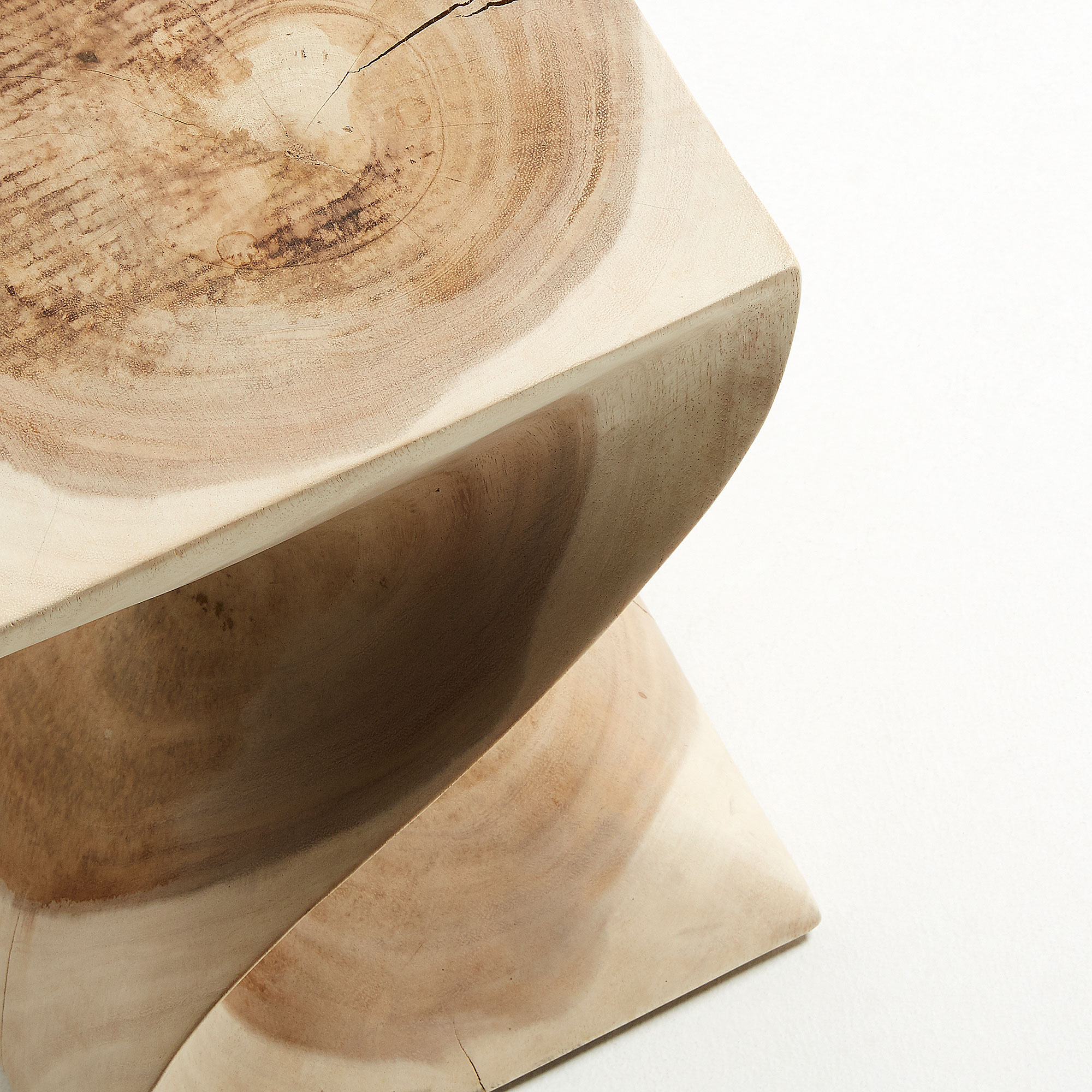 KAVE HOME Table d'appoint HAKON