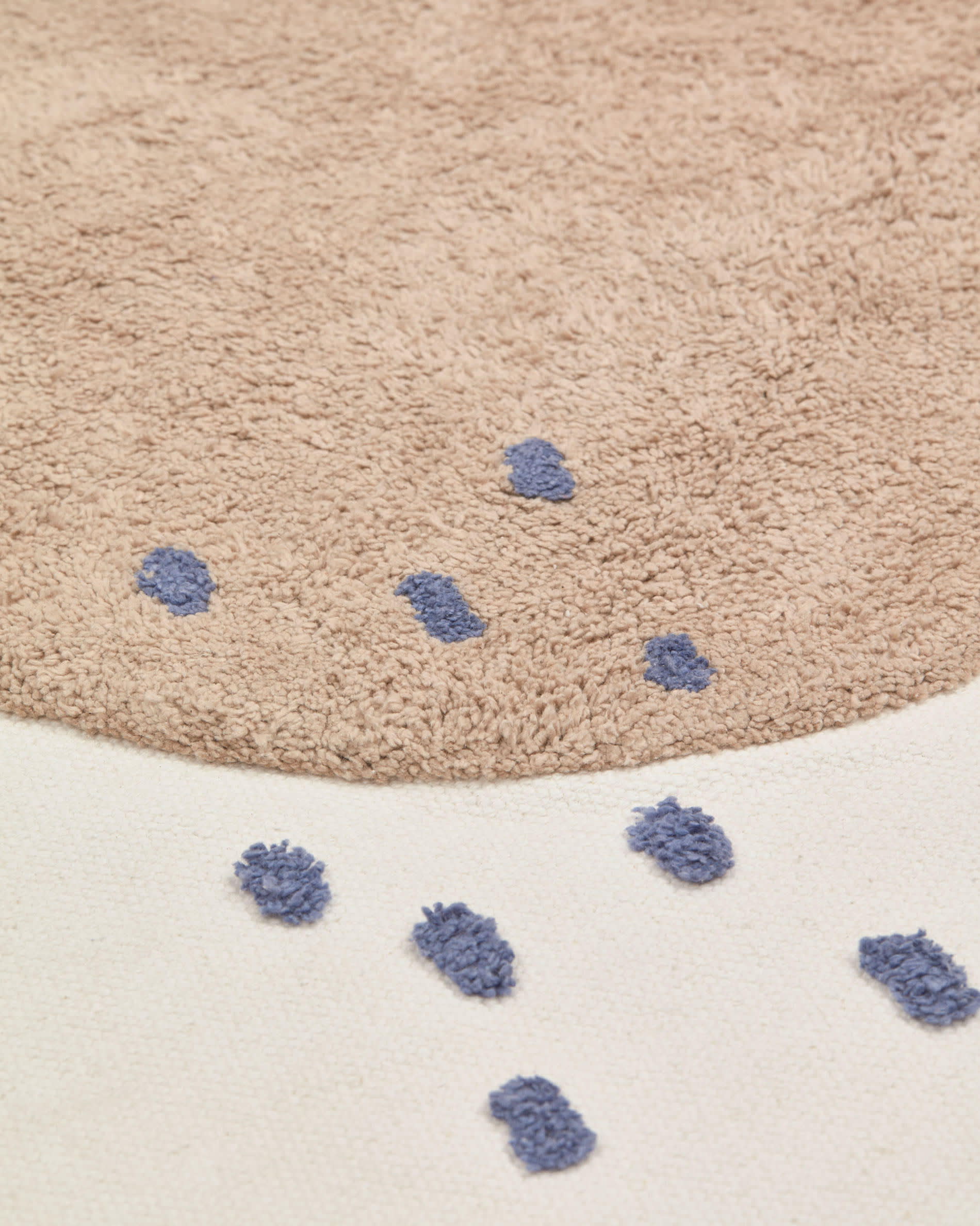 KAVE HOME Tapis TAMYA