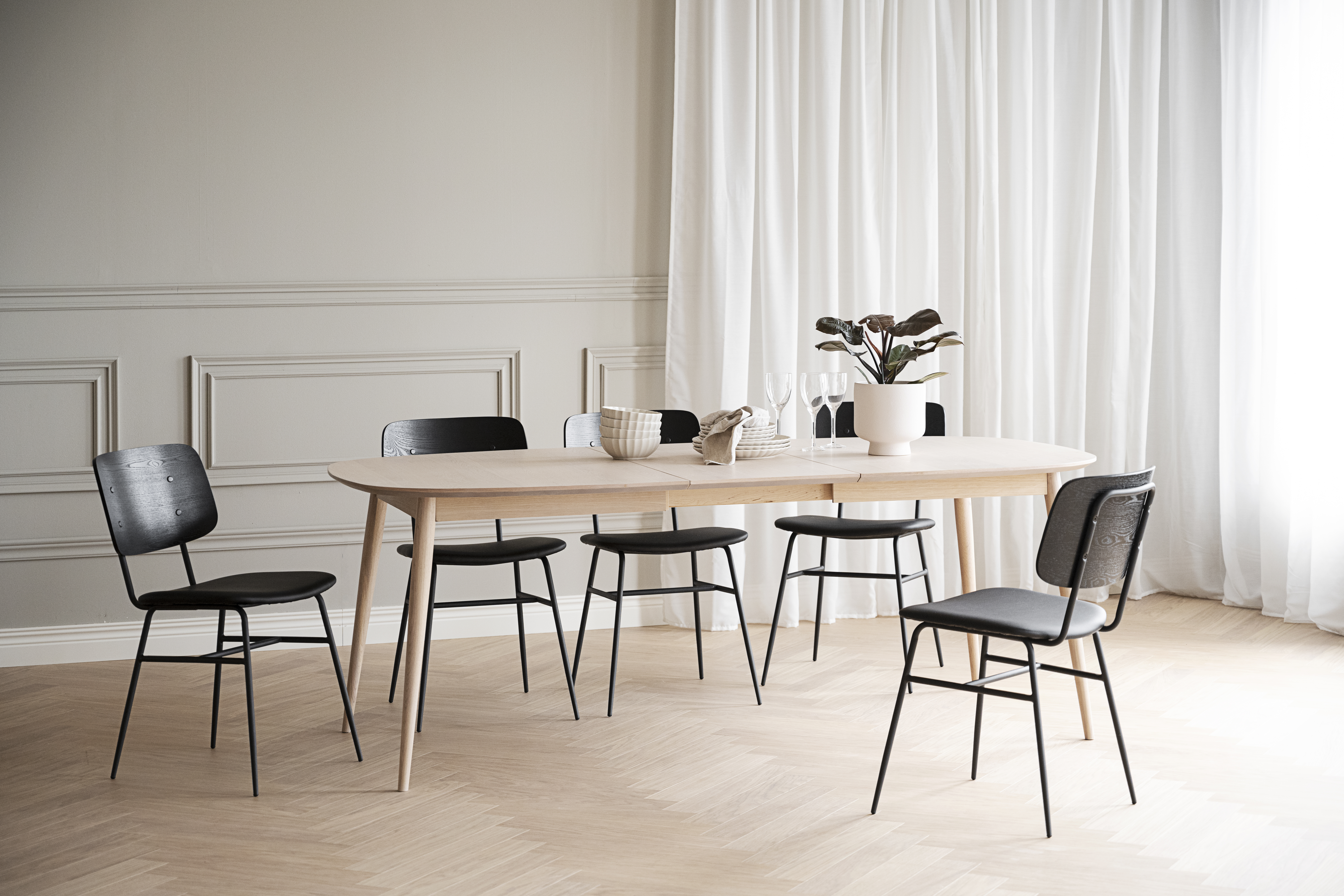 ROWICO BRENT chair