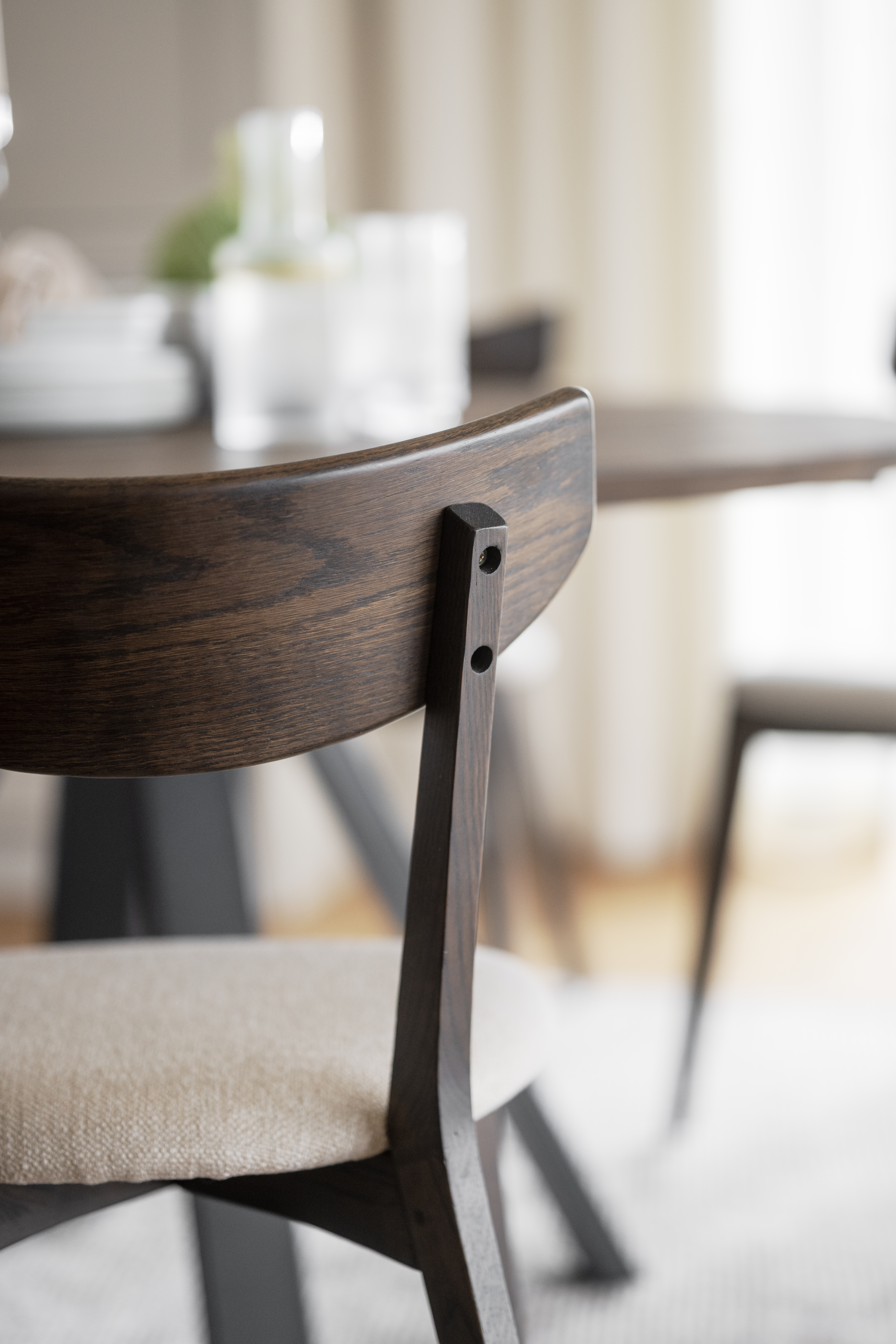 Rowico chair AMI