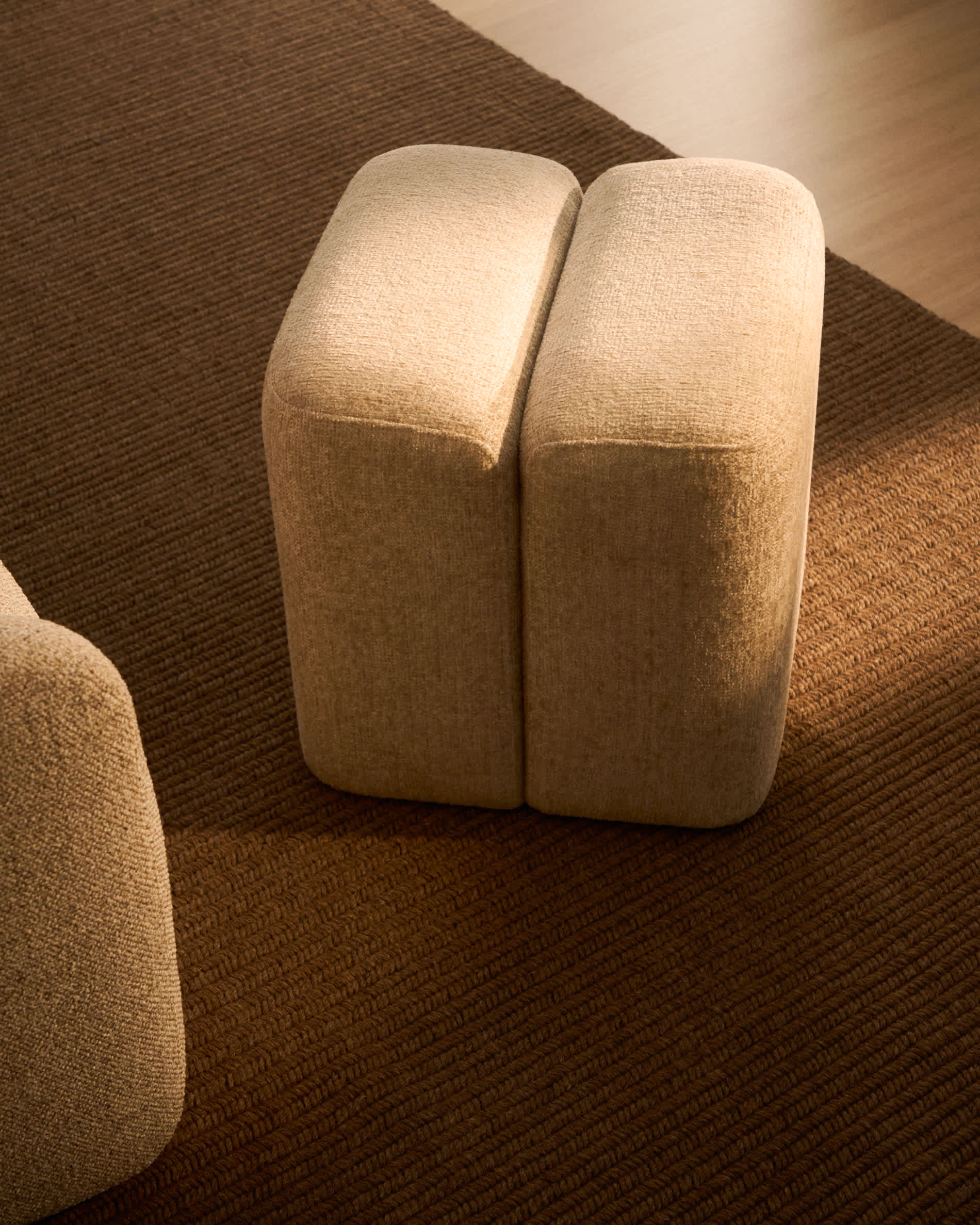 KAVE HOME Hocker NEDILO