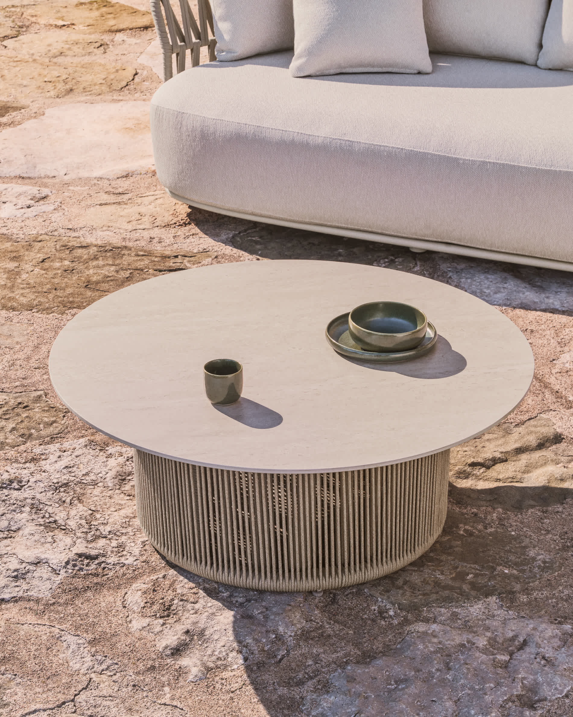 KAVE HOME Coffee table Outdoor OROSEI