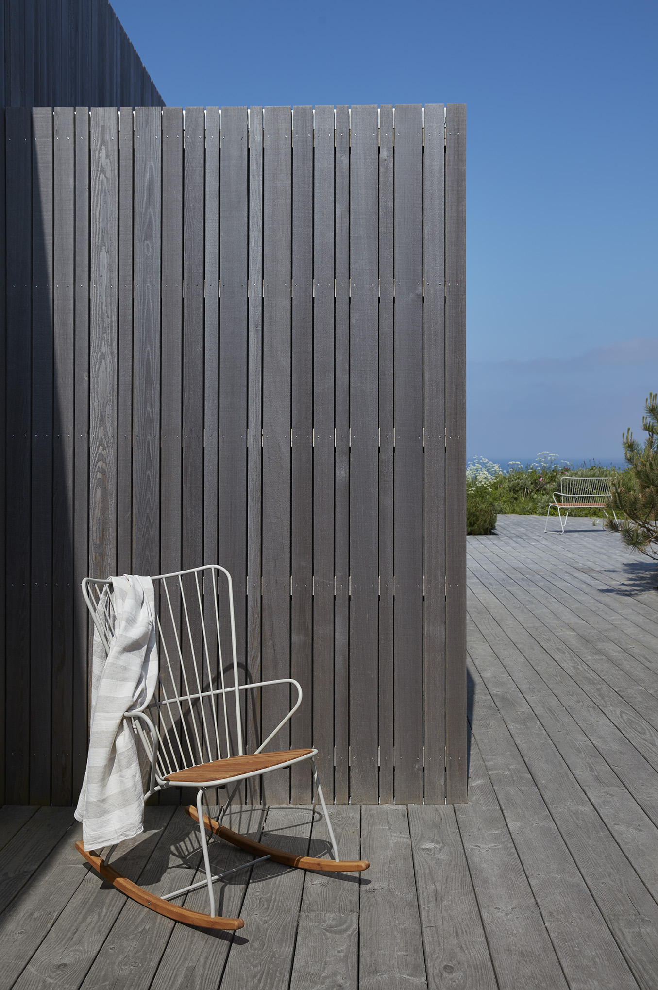 Houe Schaukelstuhl Outdoor PAON