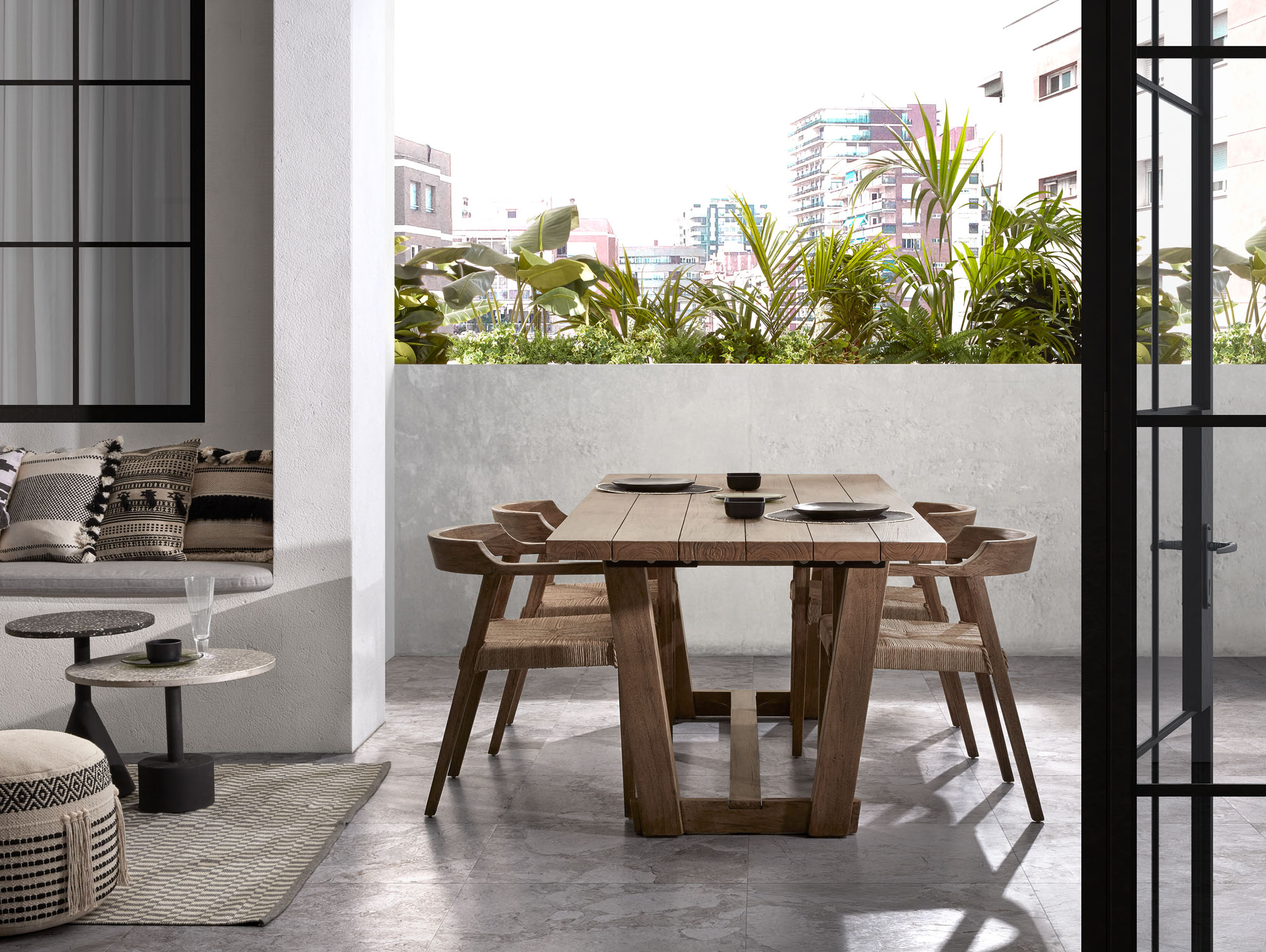 KAVE HOME Table d'appoint DELANO