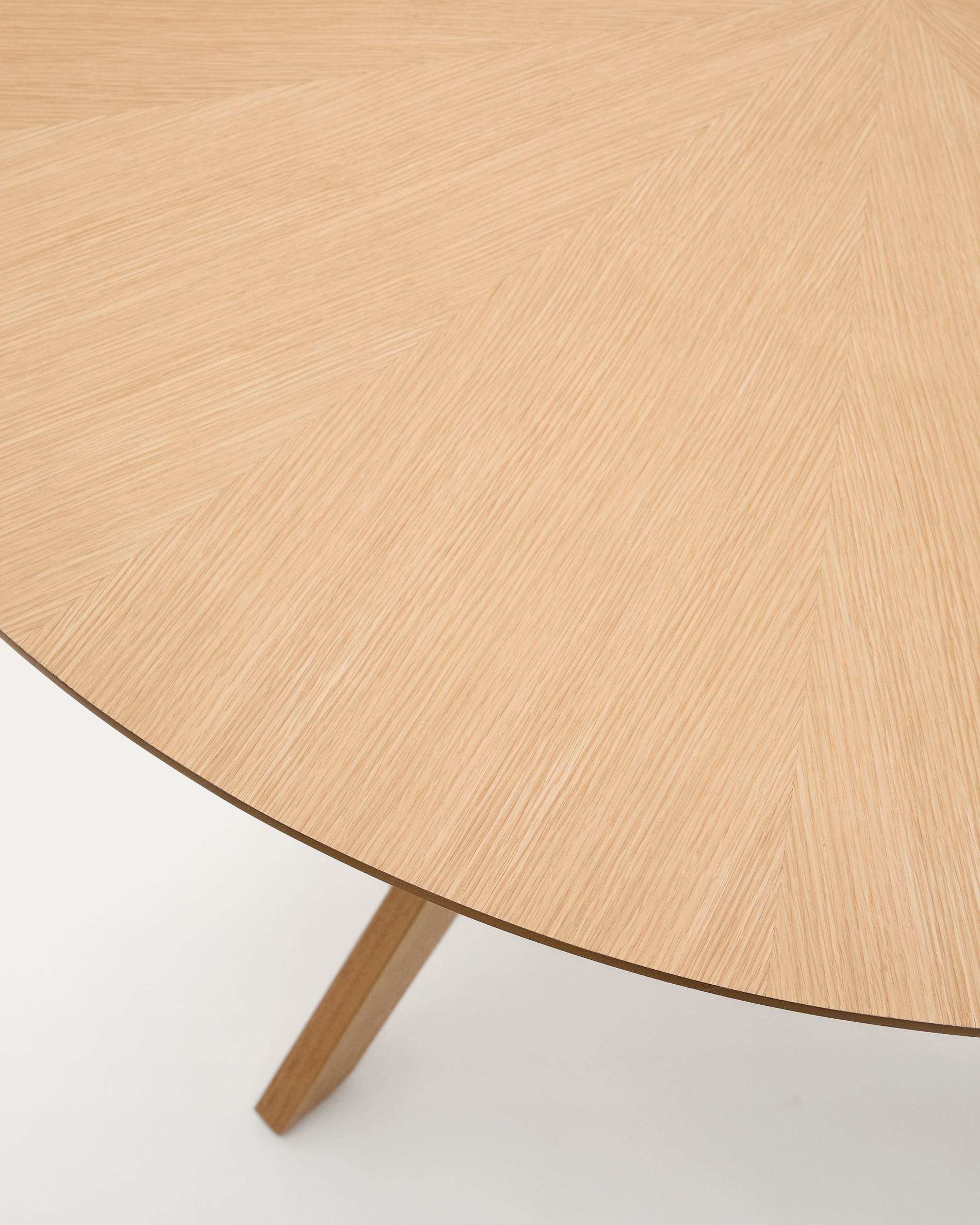 KAVE HOME NAANIM dining table