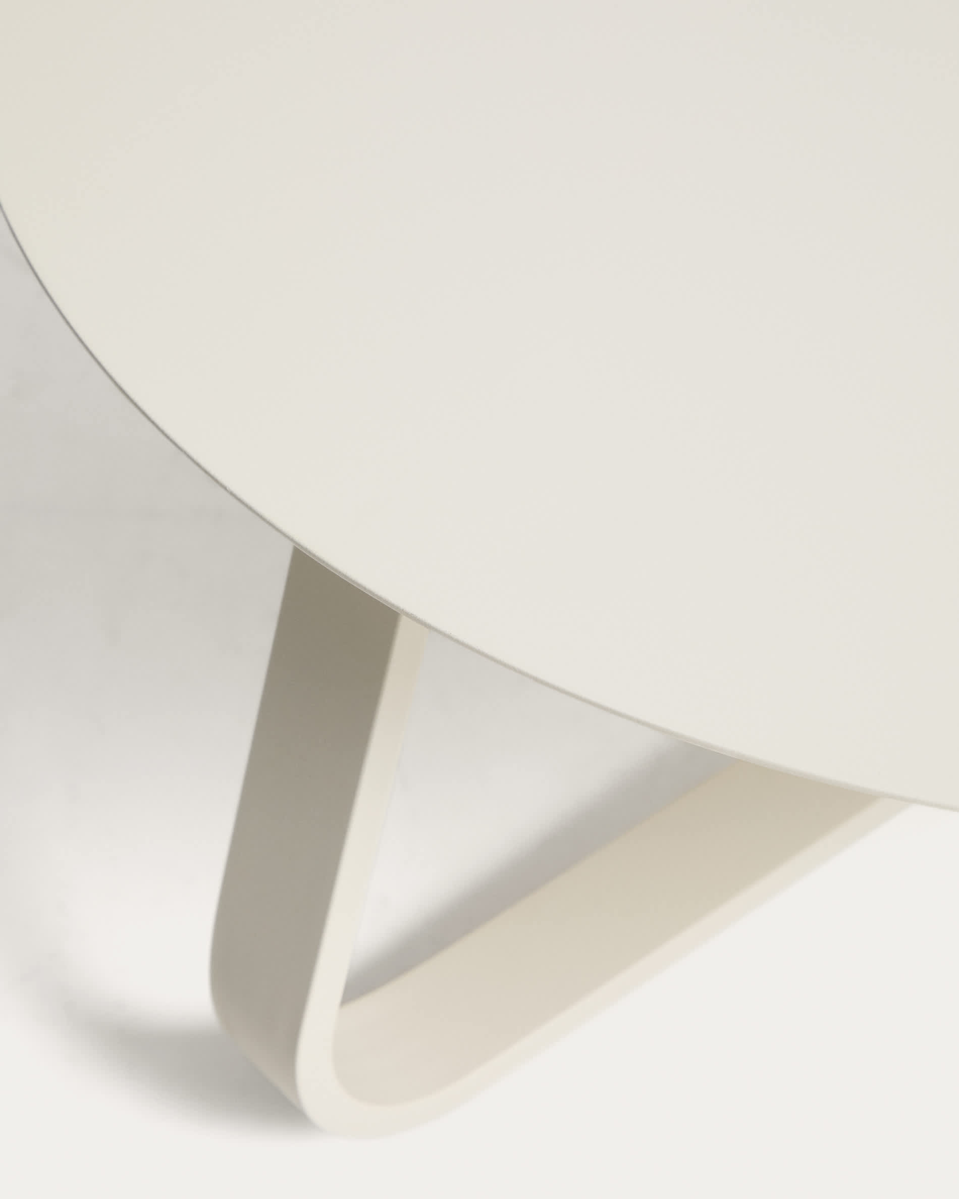 KAVE HOME Coffee table Outdoor TAMARIS