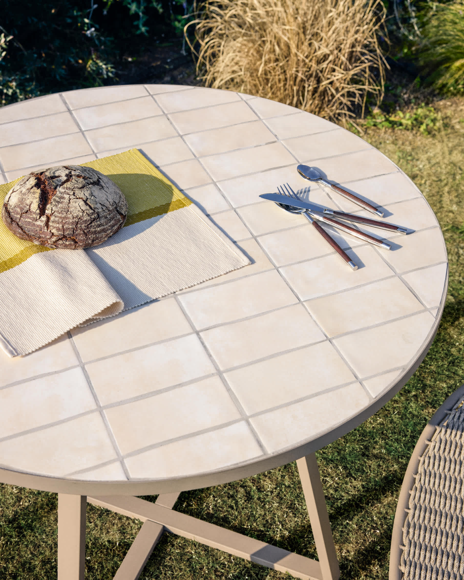 KAVE HOME Gartentisch TELLA