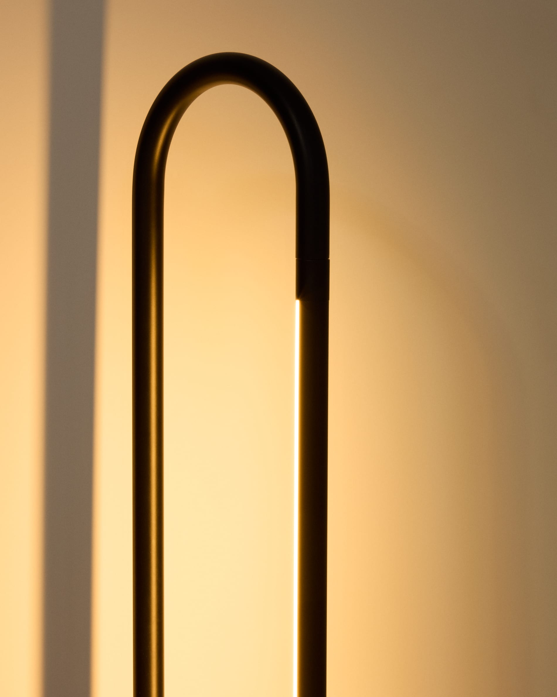 KAVE HOME Stehlampe BOW