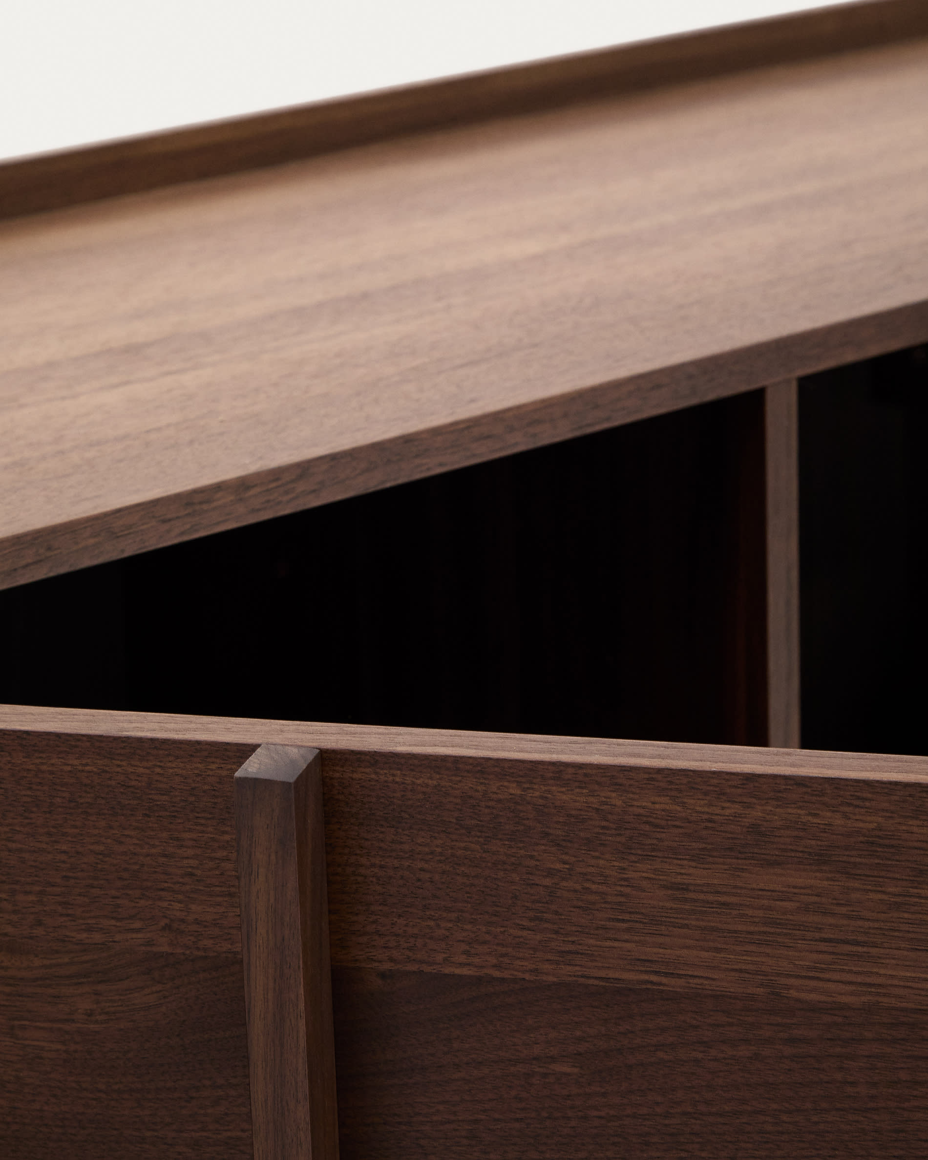 KAVE HOME Sideboard ONIX KAVE HOME Sessel LUISA